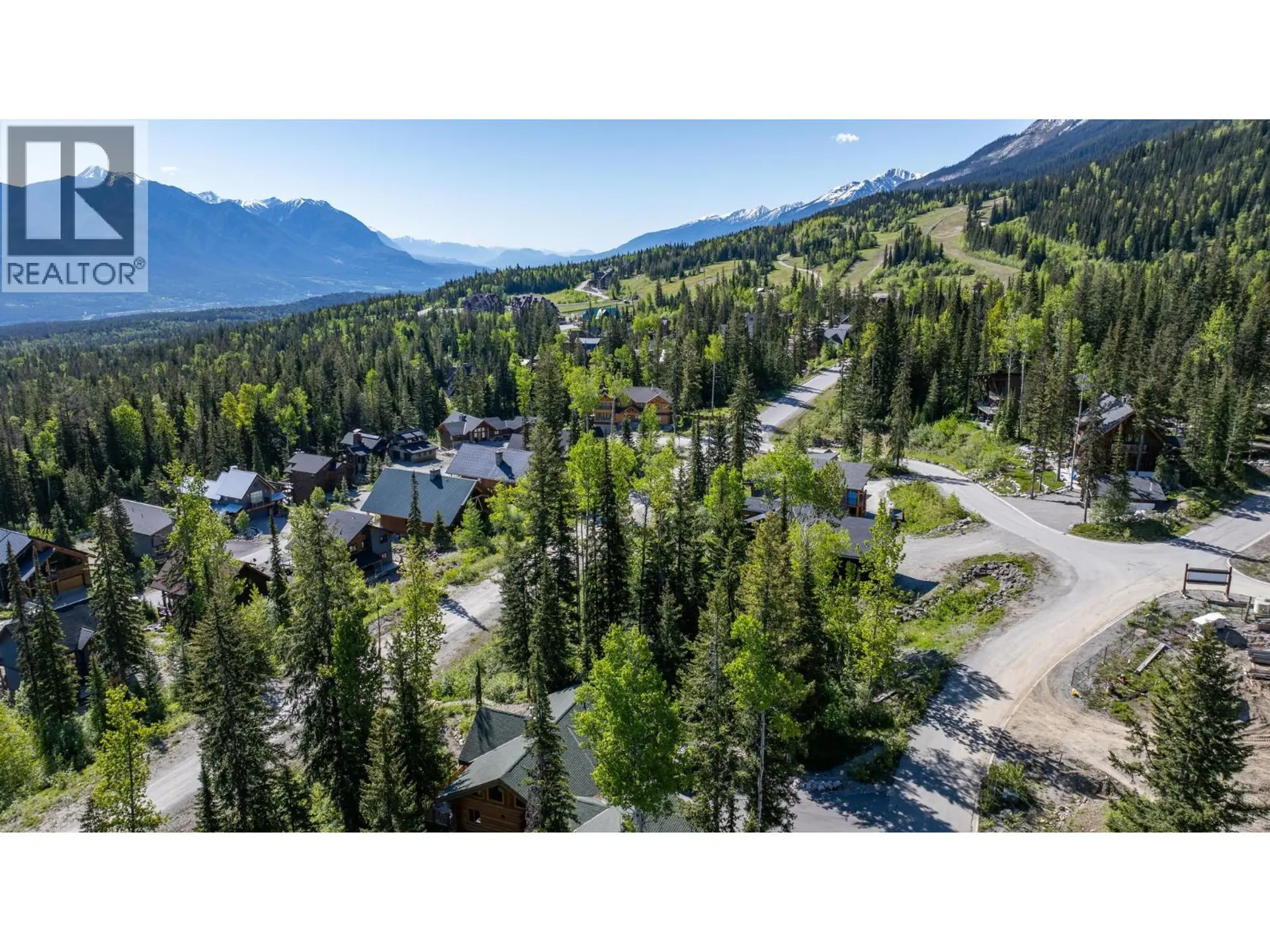 Property at LOT 3 THOMPSON CRESCENT, Golden, BC
