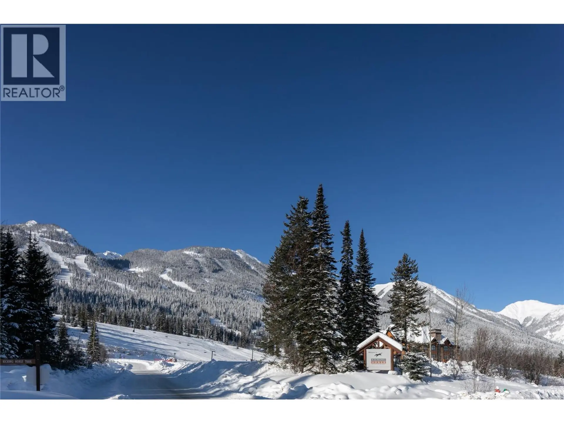 Property at LOT 3 THOMPSON CRESCENT, Golden, BC