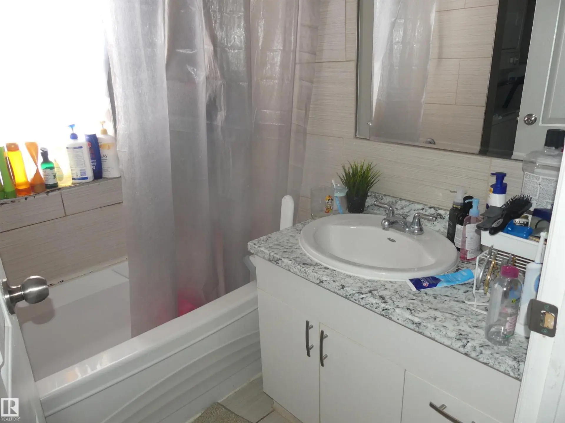 10618 96 ST NW NW - Image 10