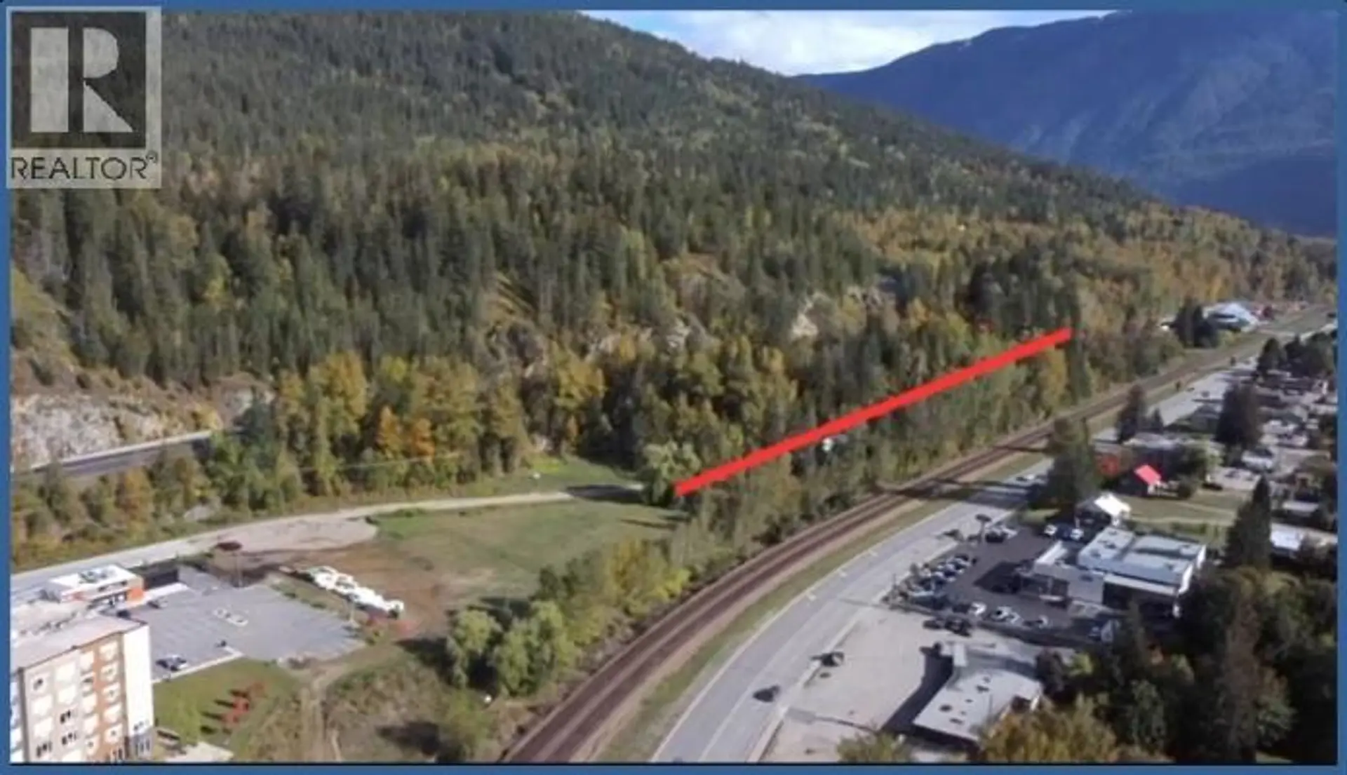 Property at 1640 BEND FRONTAGE ROAD, Revelstoke, BC