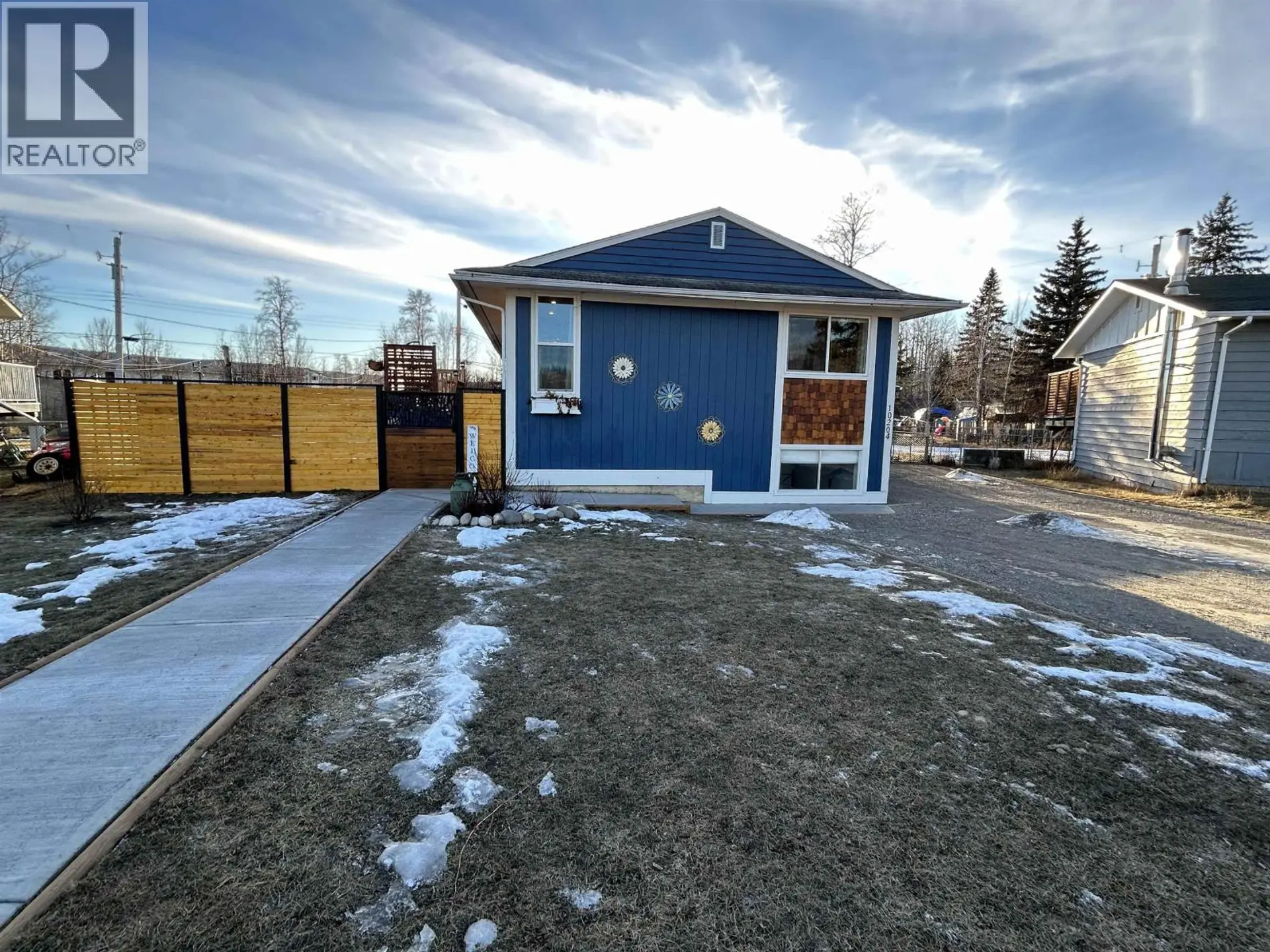 Property at 10204 TURNER CRESCENT, Hudsons Hope, BC