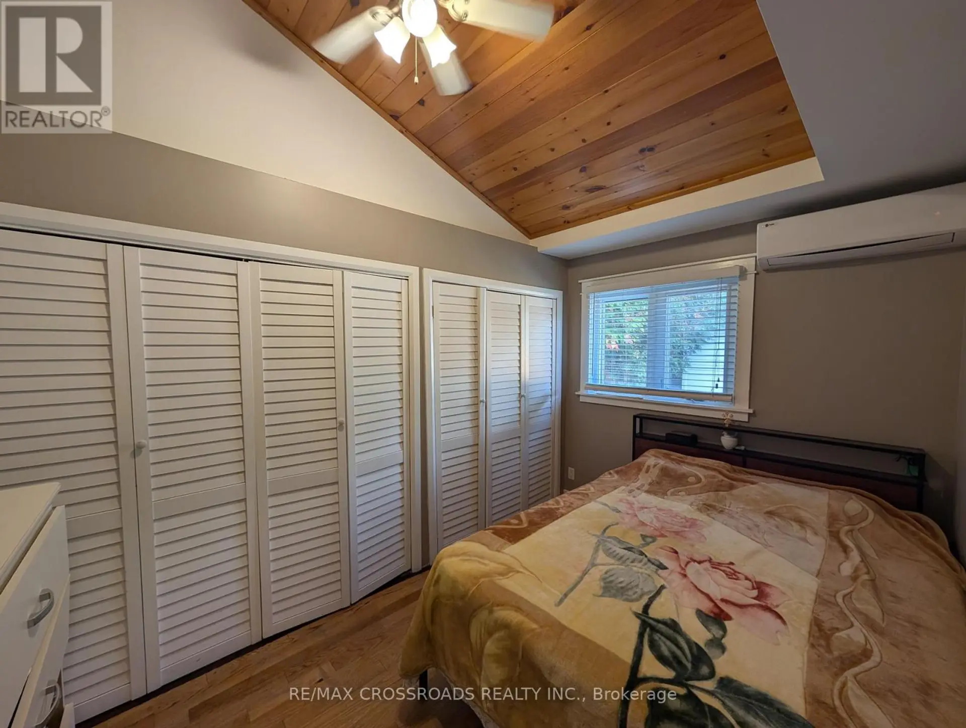 674 CHESTNUT STREET - Image 10