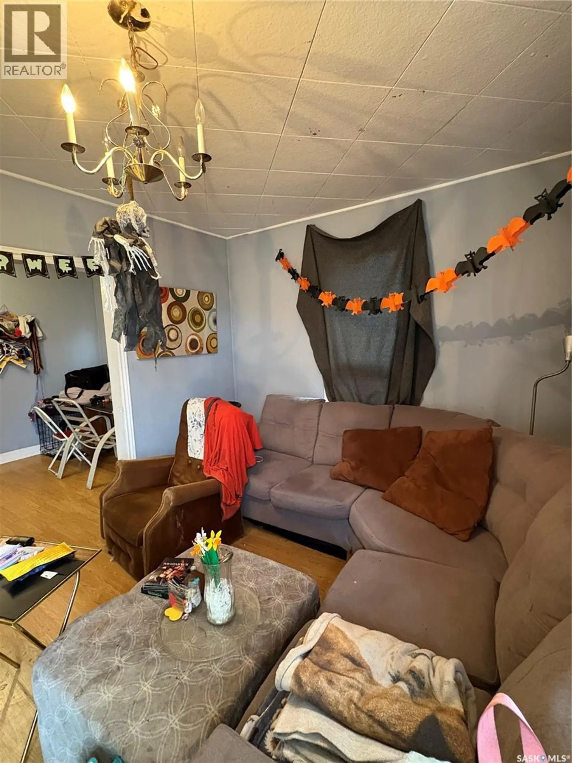 163 Duncan STREET W - Image 4