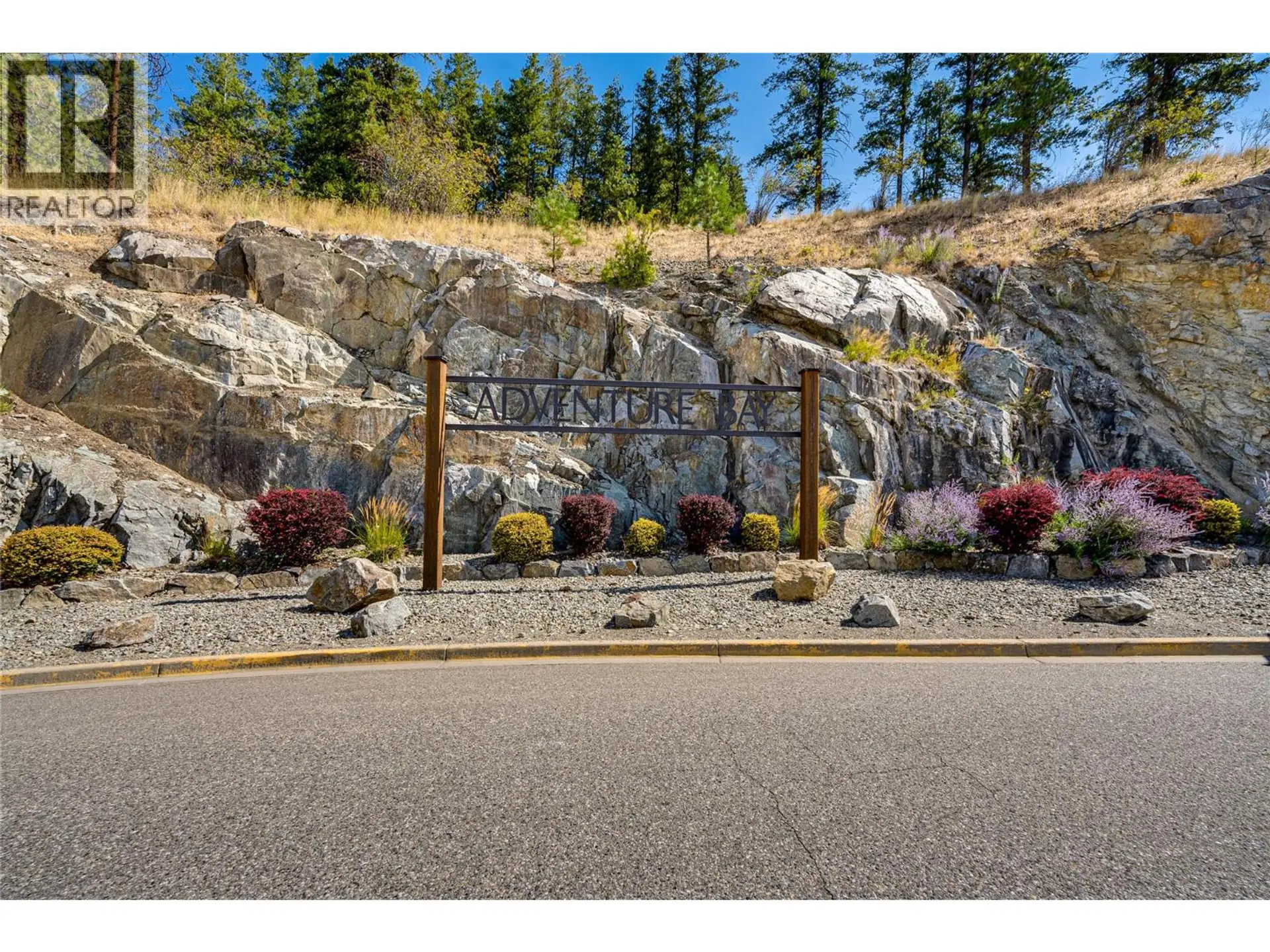 Property at 8828 OXFORD ROAD, Vernon, BC