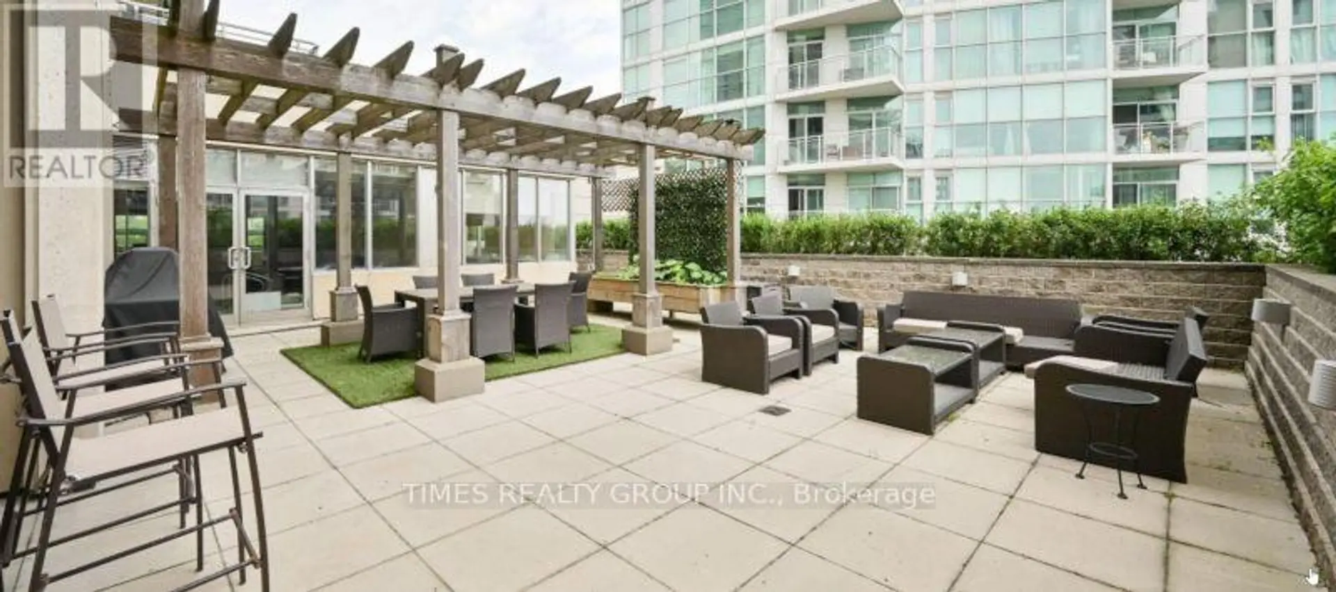 #1705 3 MARINE PARADE DRIVE - Image 17