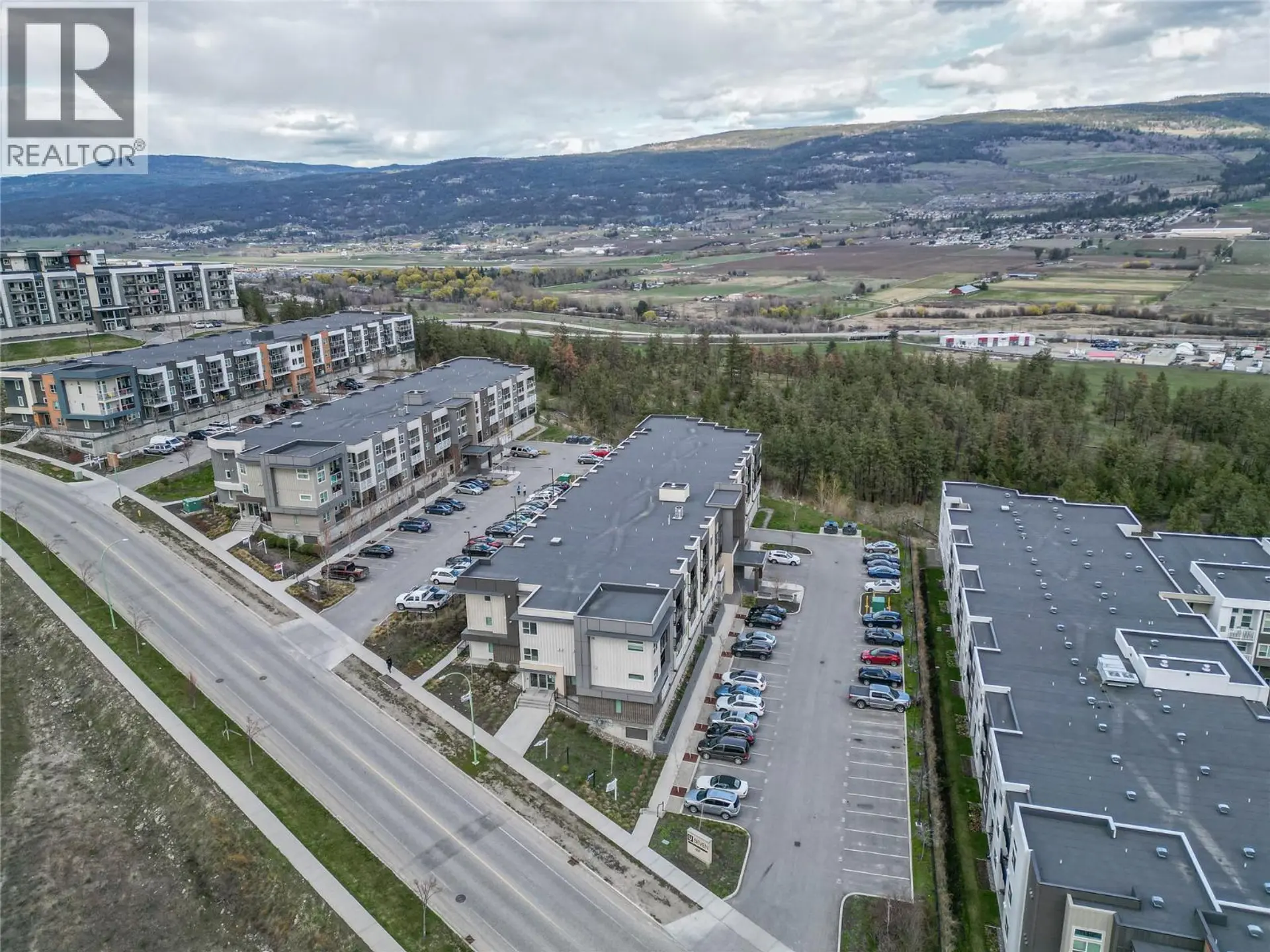 Property at #121 655 ACADEMY WAY, Kelowna, BC