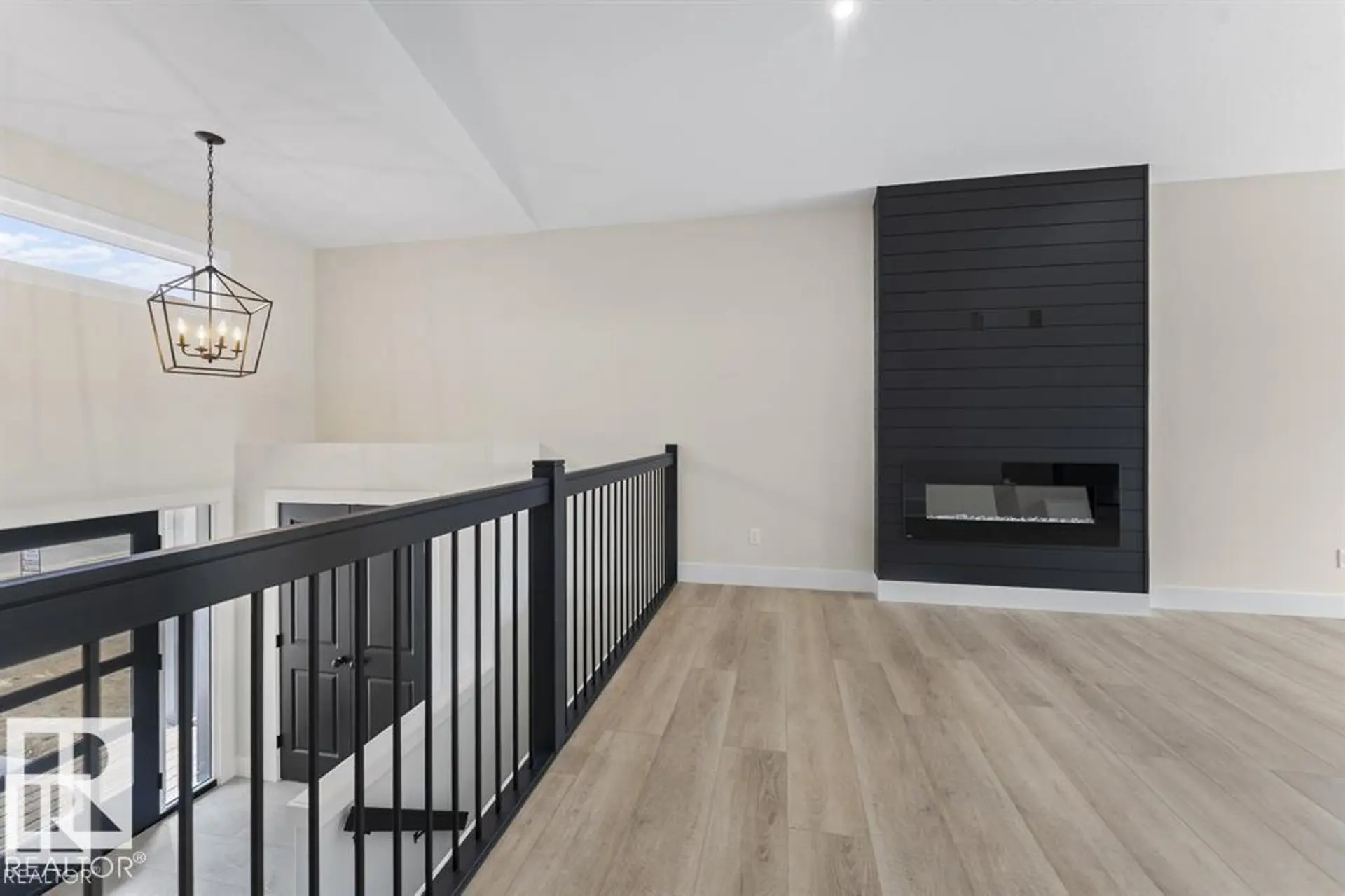 402 42230 TOWNSHIP ROAD 632 - Image 13