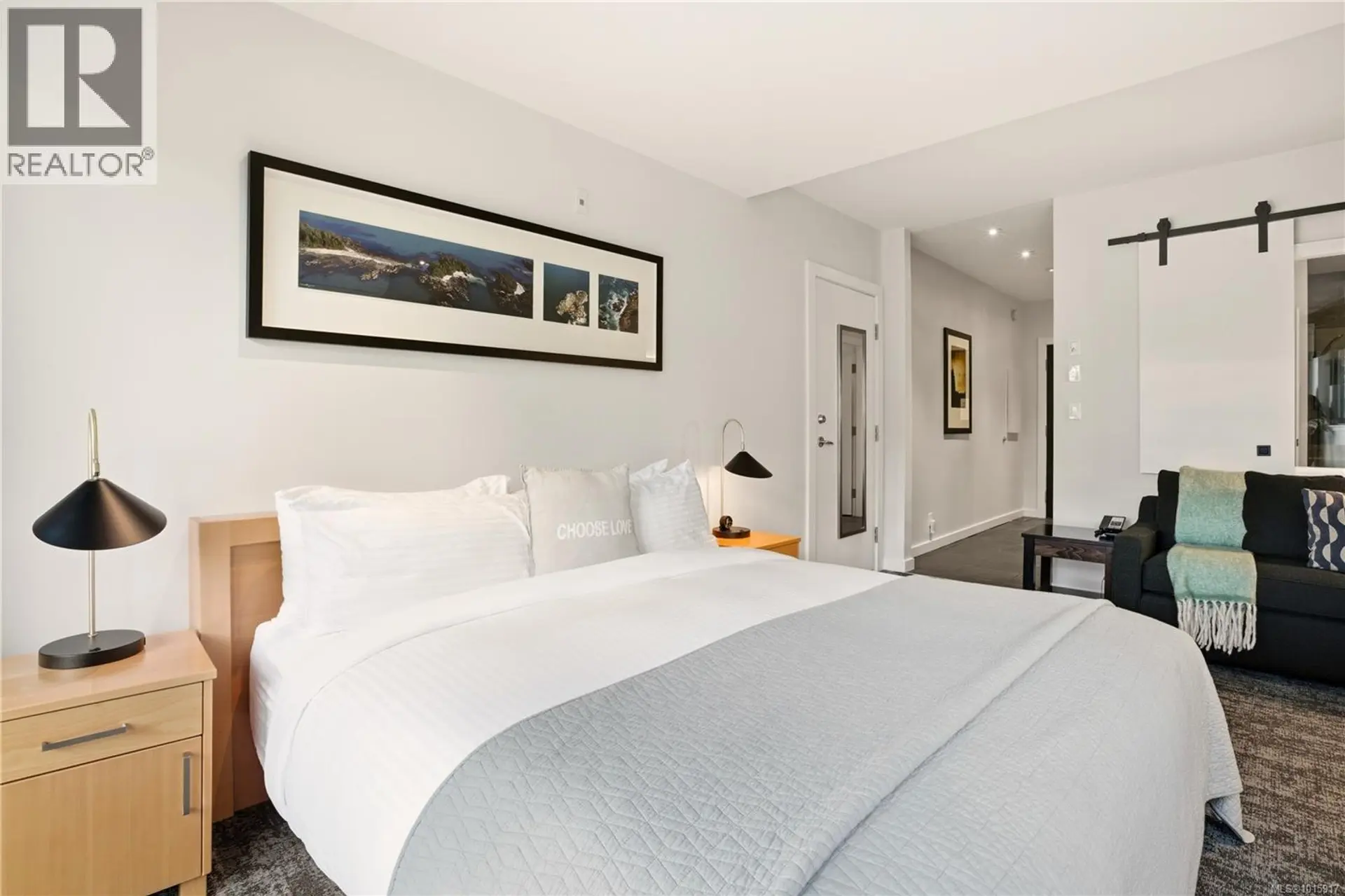 Property at #302 596 MARINE DR, Ucluelet, BC