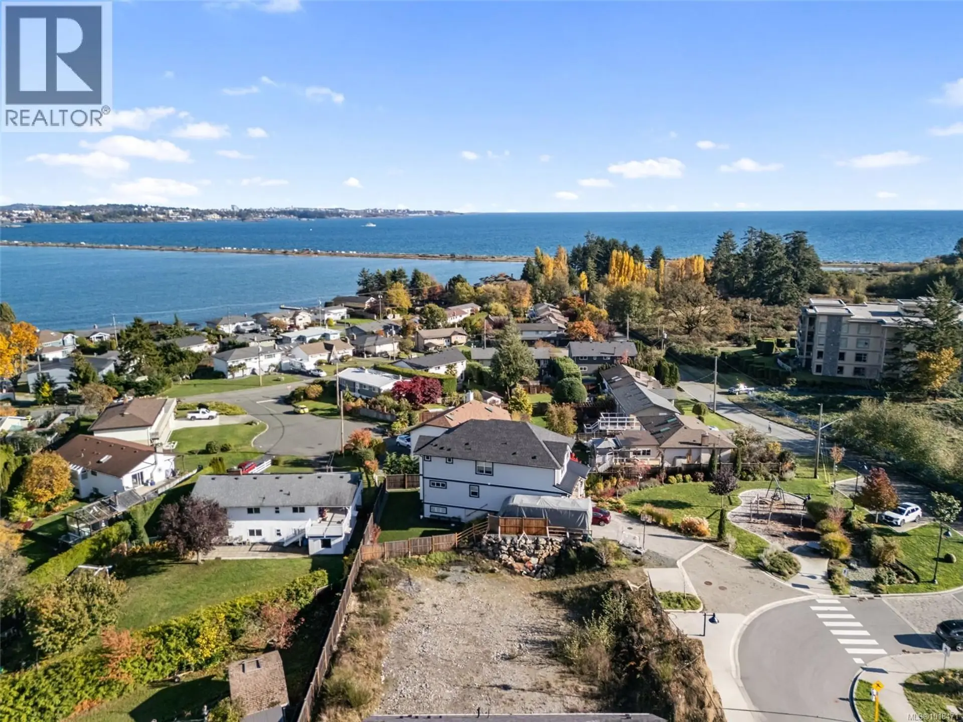 Property at 284 SEAFIELD RD, Colwood, BC