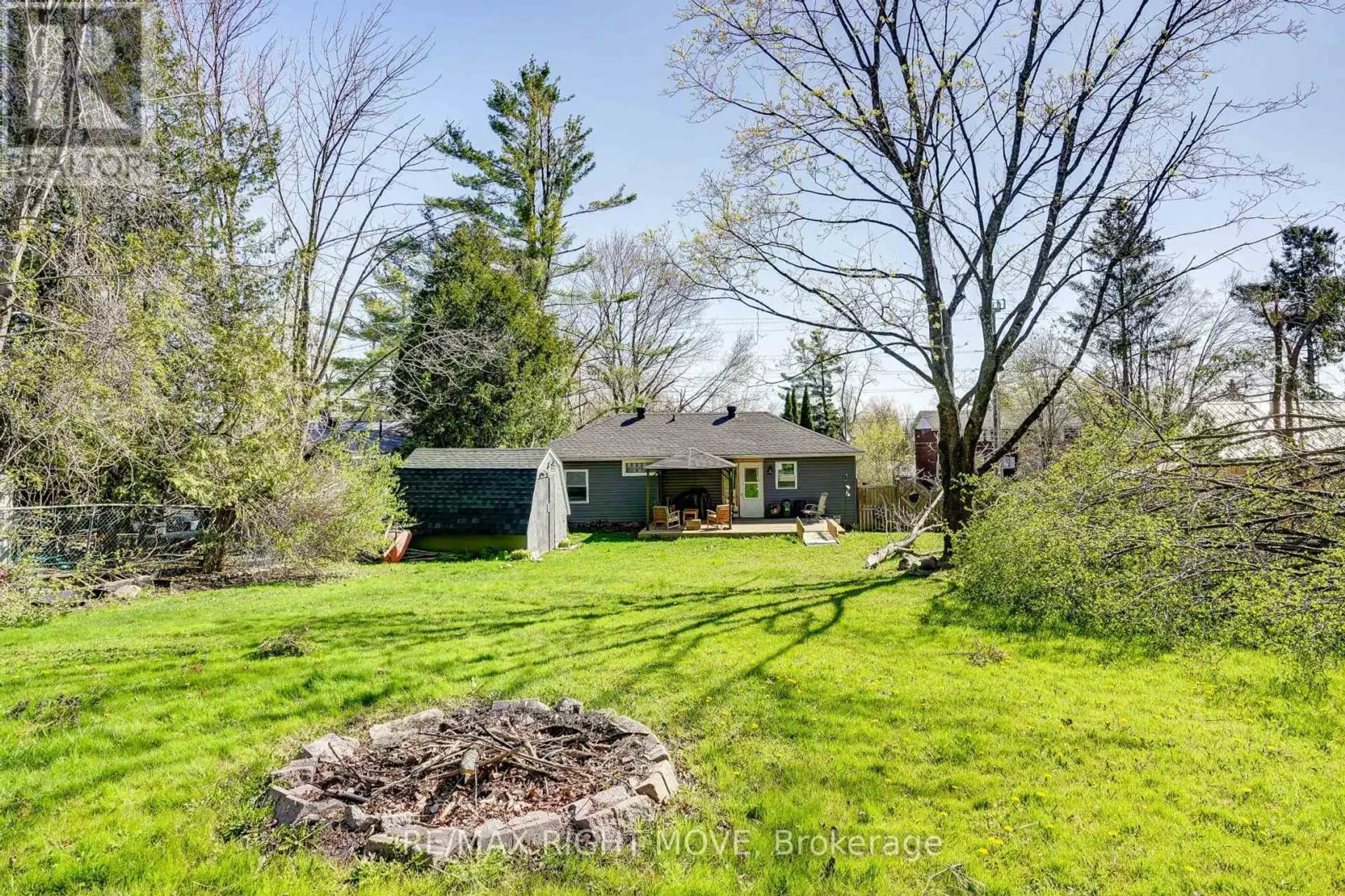 439 SUNDIAL DRIVE - Image 17