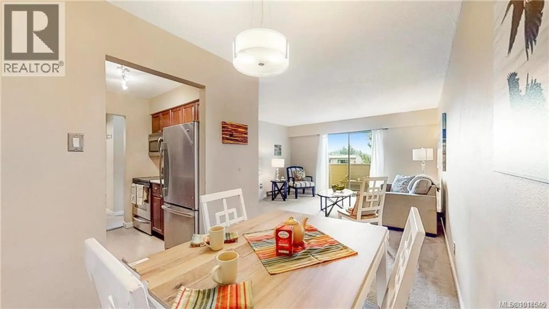 Property at #303 1597 MIDGARD AVE, Saanich, BC