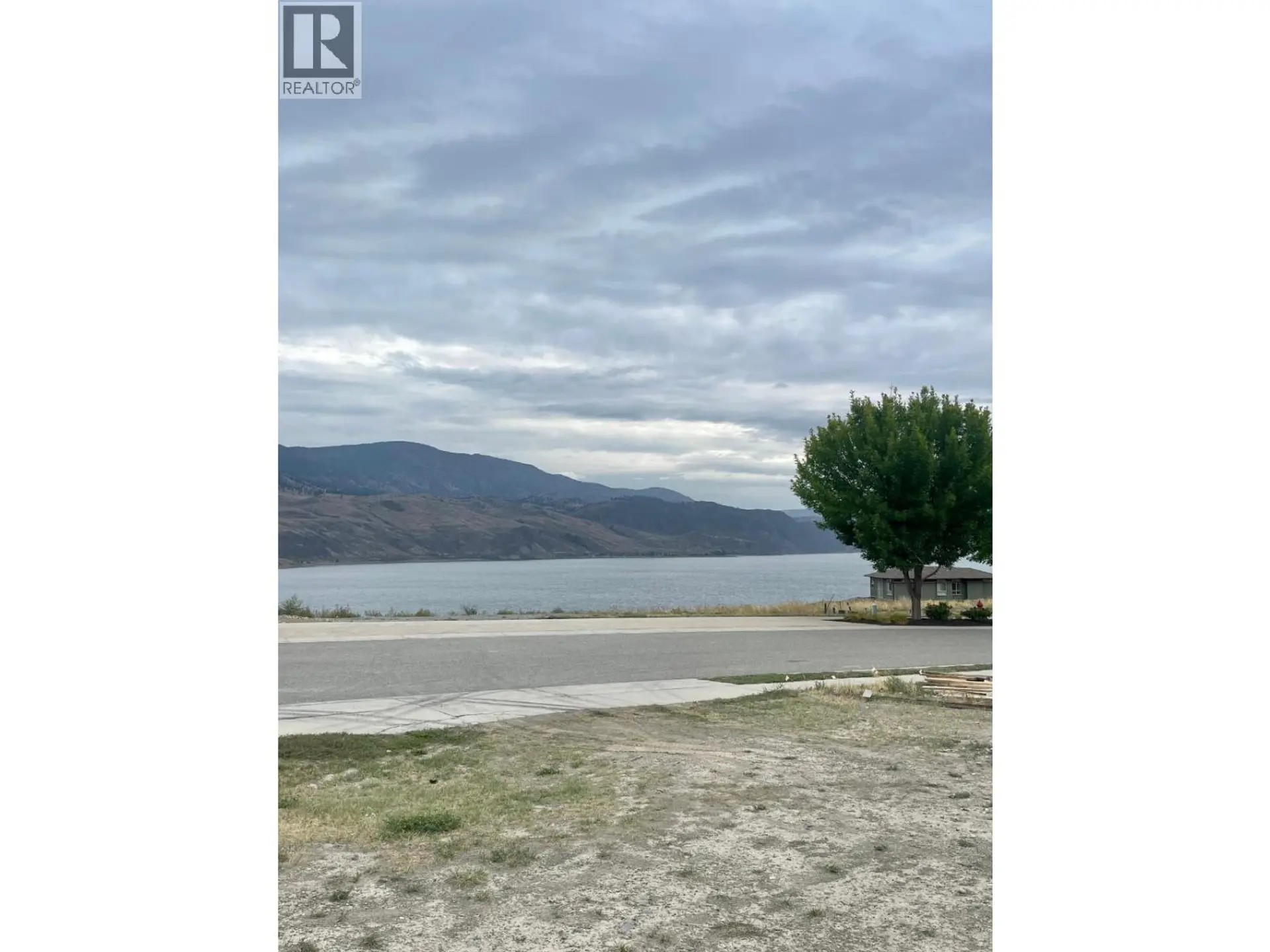 Property at 212 HOLLOWAY DRIVE, Kamloops, BC