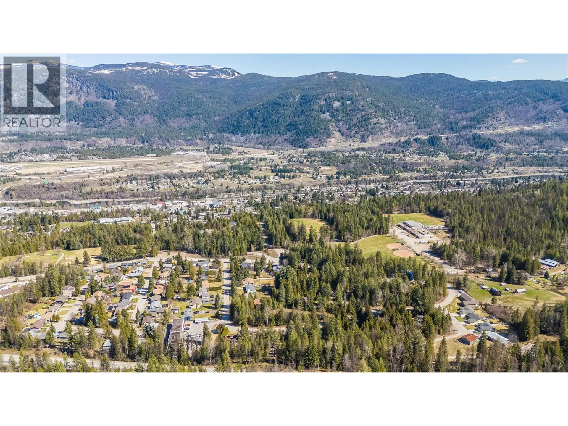 Property at 1428 MEADOWBROOK DRIVE, Castlegar, BC