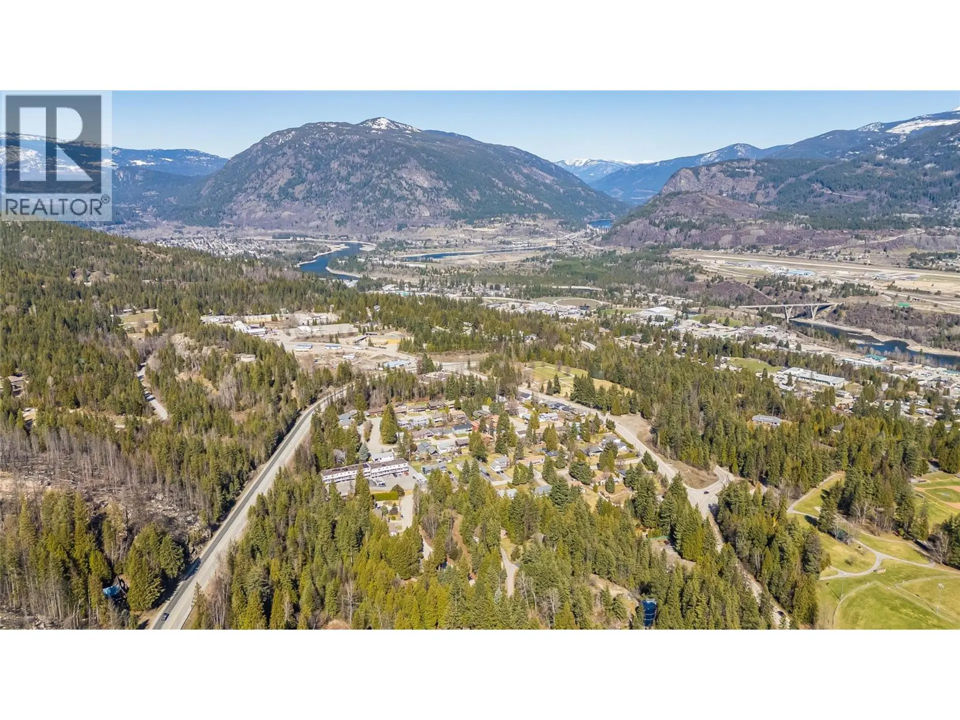 Property at 1428 MEADOWBROOK DRIVE, Castlegar, BC