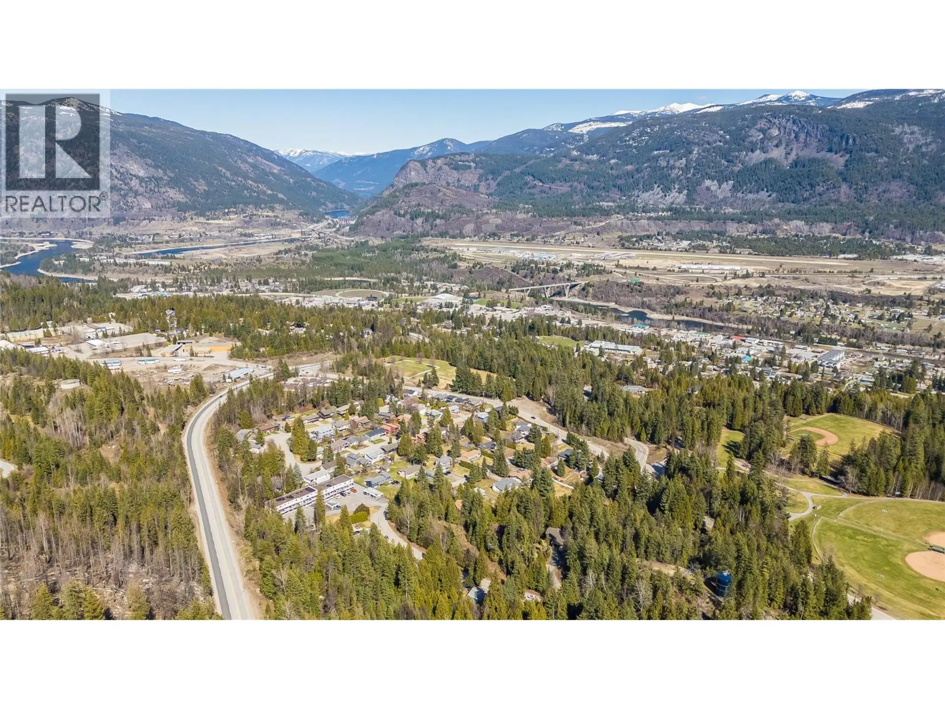 Property at 1428 MEADOWBROOK DRIVE, Castlegar, BC