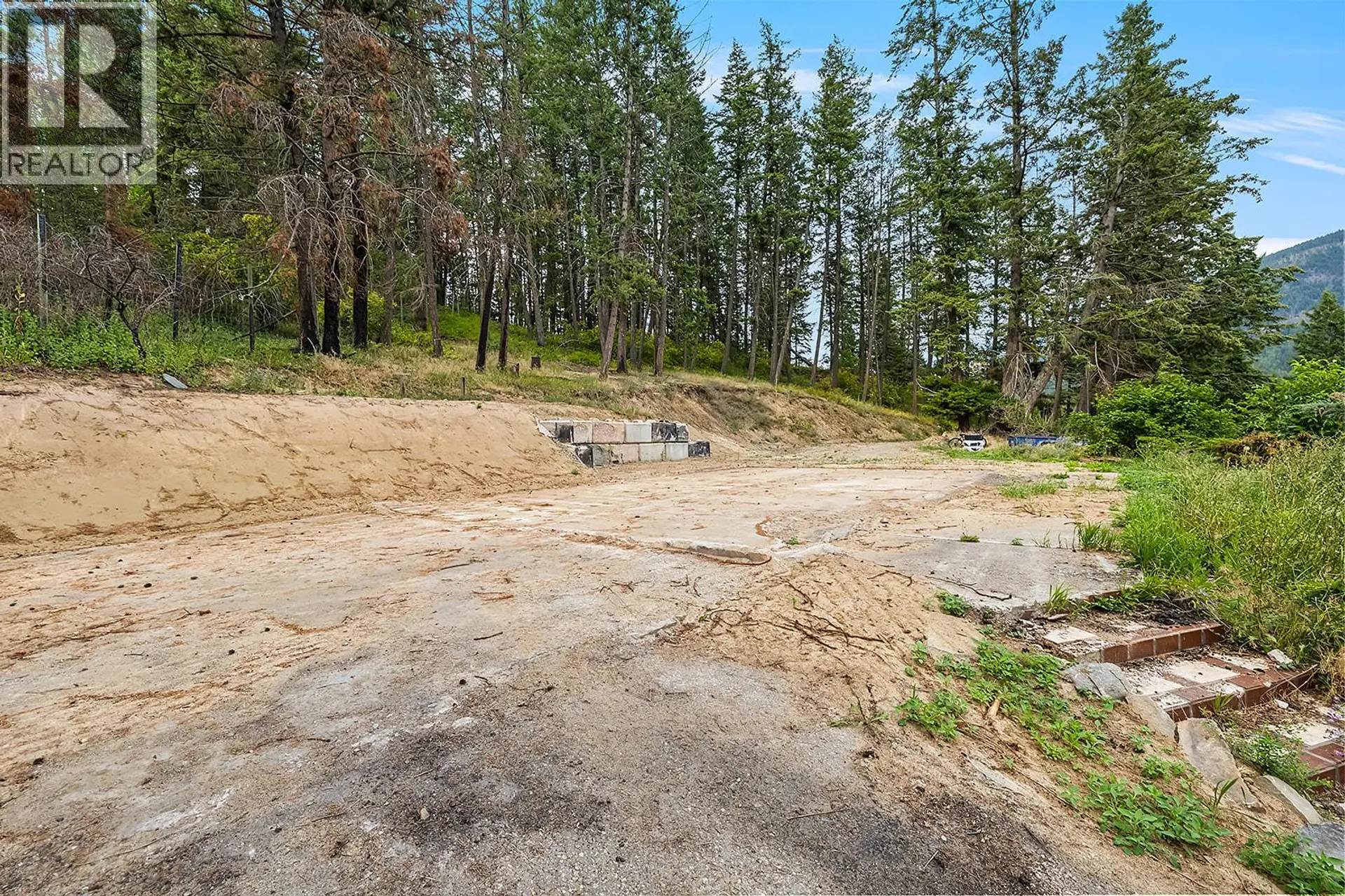 Property at 3930 3 HIGHWAY, Erickson, BC