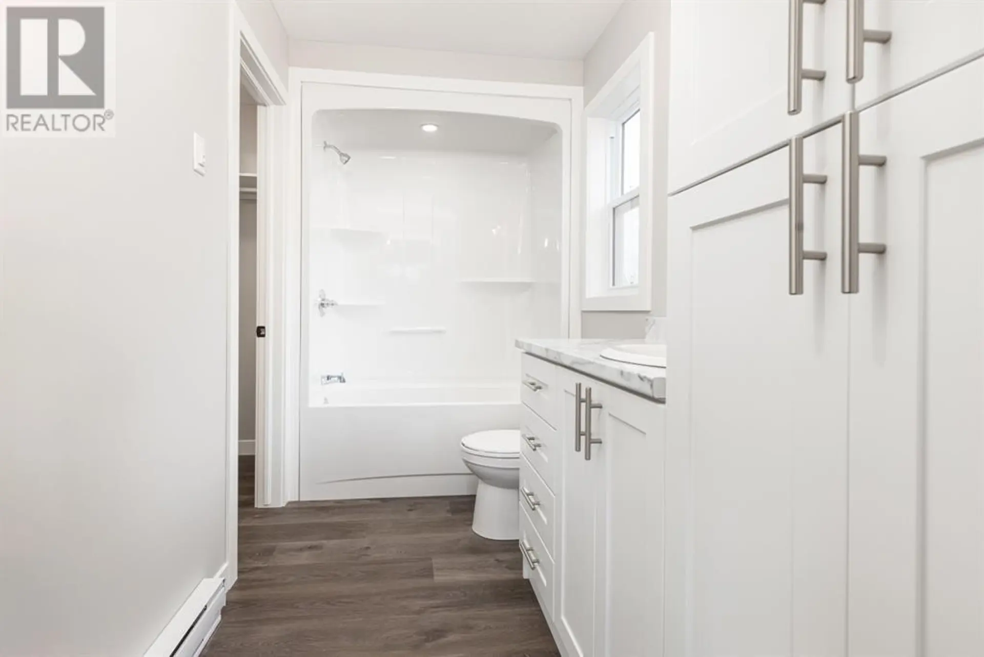 37 CLUNEYS ROAD - Image 8