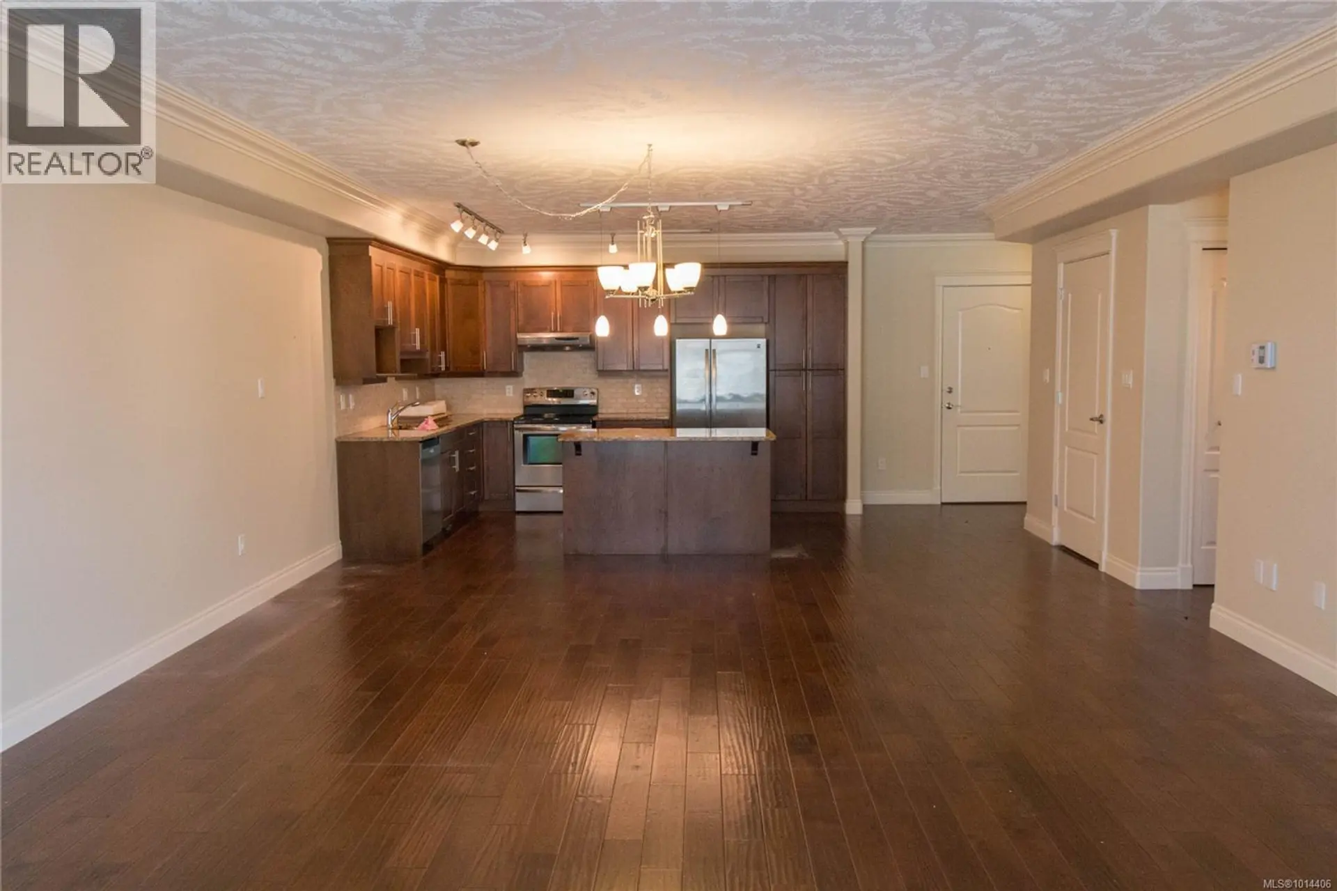 Property at #636 3666 ROYAL VISTA WAY, Courtenay, BC