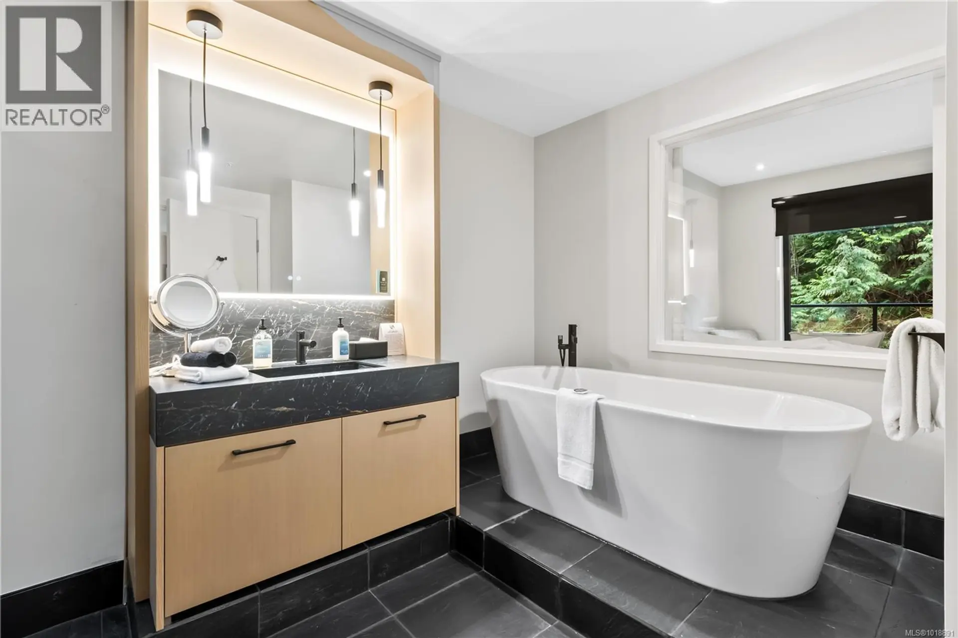 Property at #222 596 MARINE DR, Ucluelet, BC