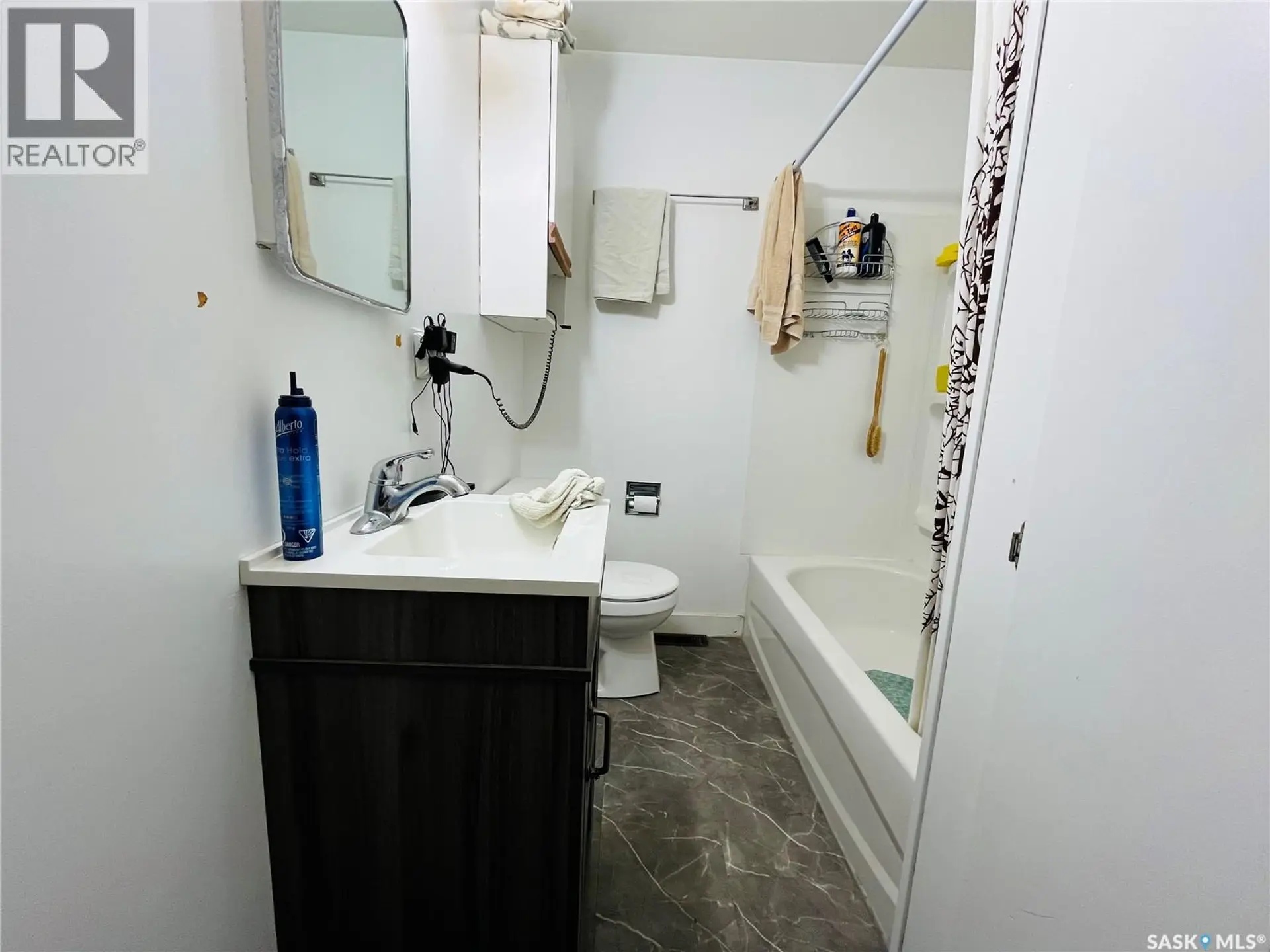 335 Chaplin STREET W - Image 6