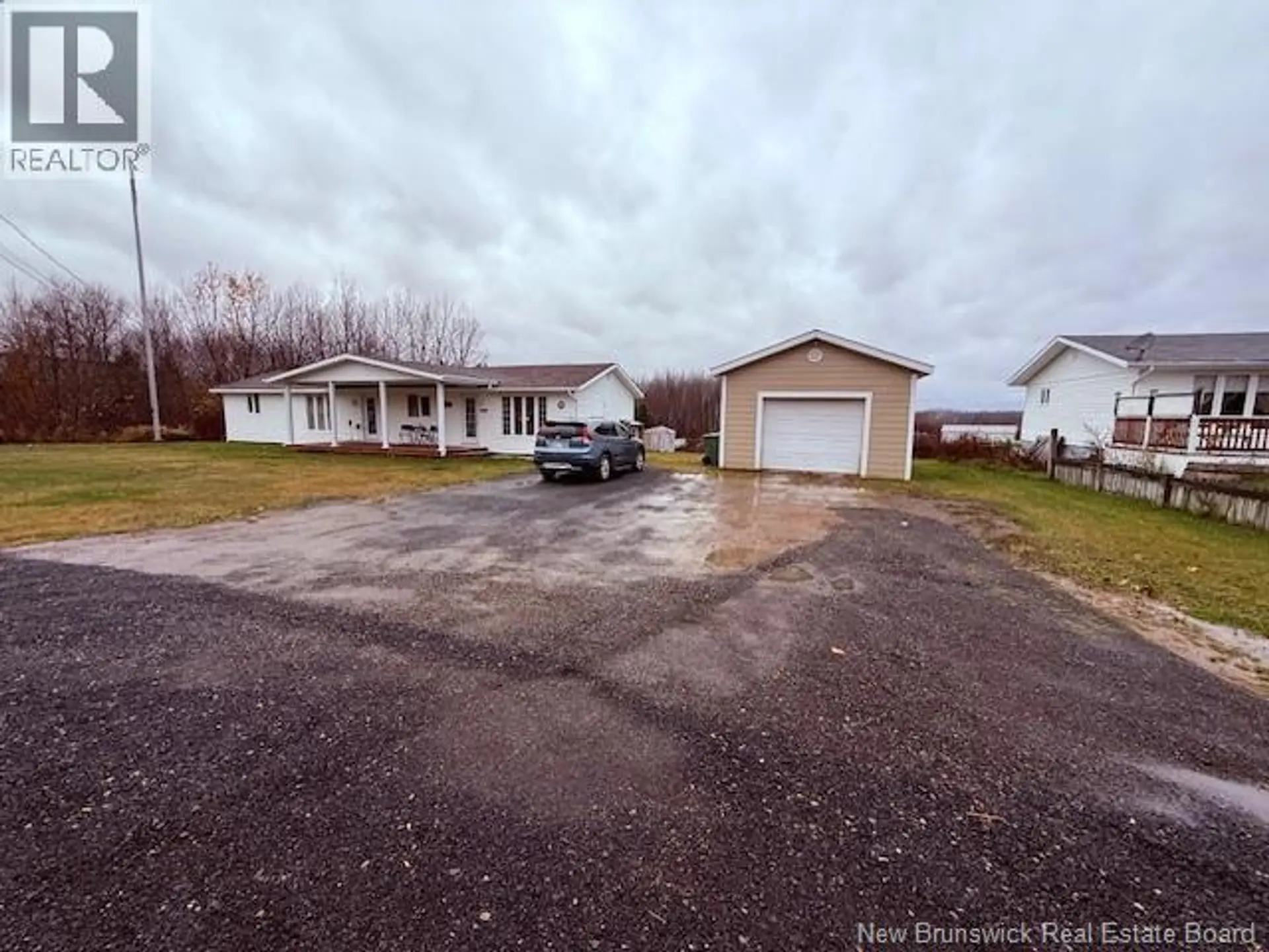 2537 DES PIONNIERS AVENUE - Image 17