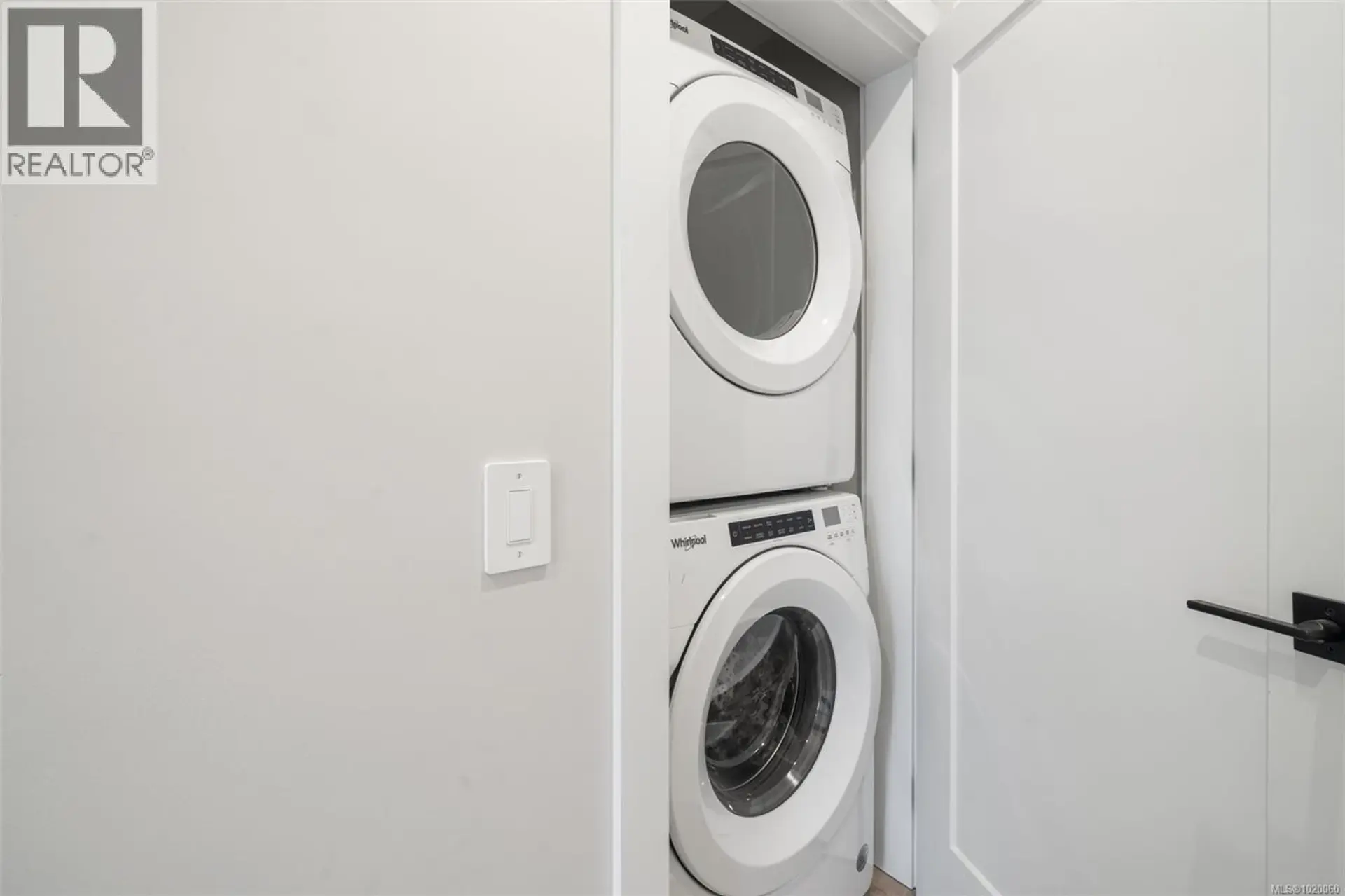 Property at #118 1371 GOLDSTREAM AVE, Langford, BC