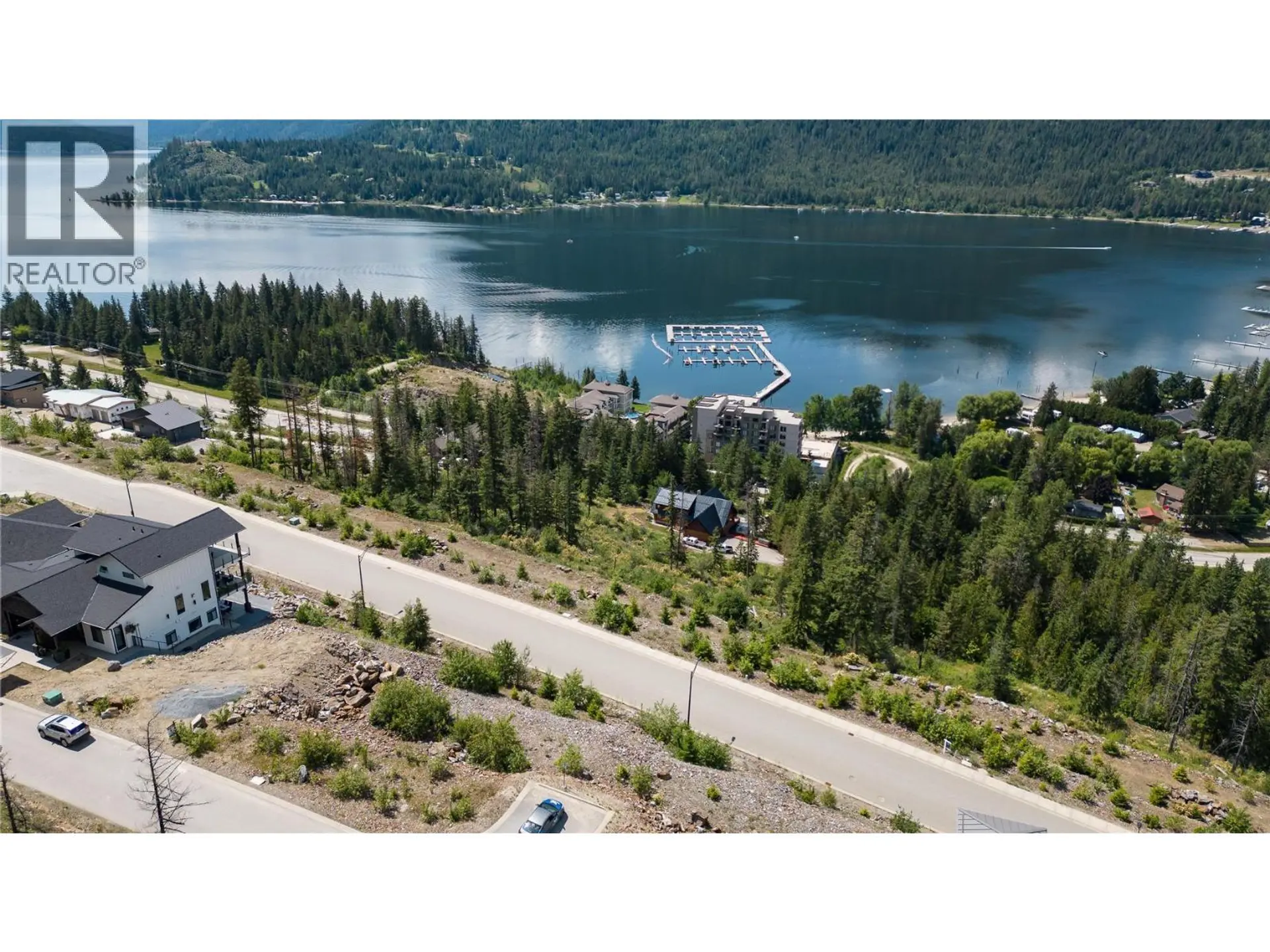 Property at 262 BAYVIEW DRIVE, Sicamous, BC