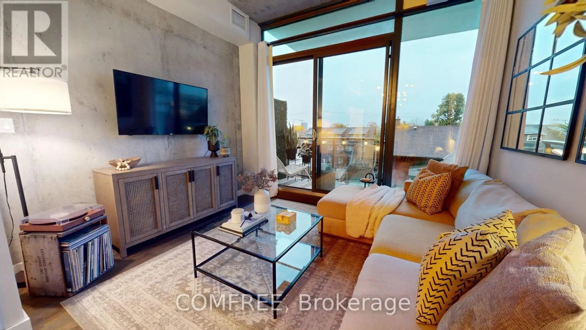 #402 224 LYON STREET N - Image 6
