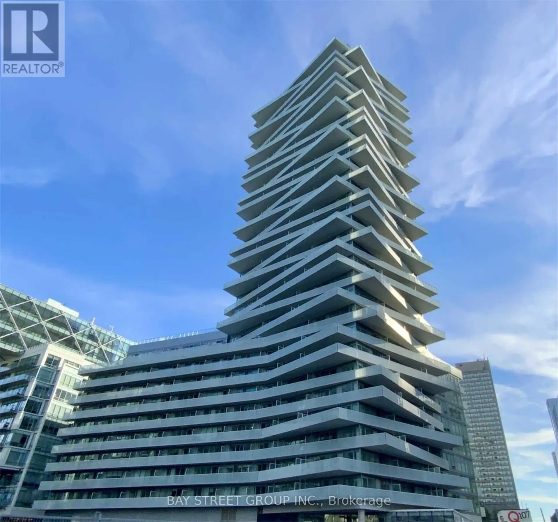 #1810 15 QUEENS QUAY E - Image 12