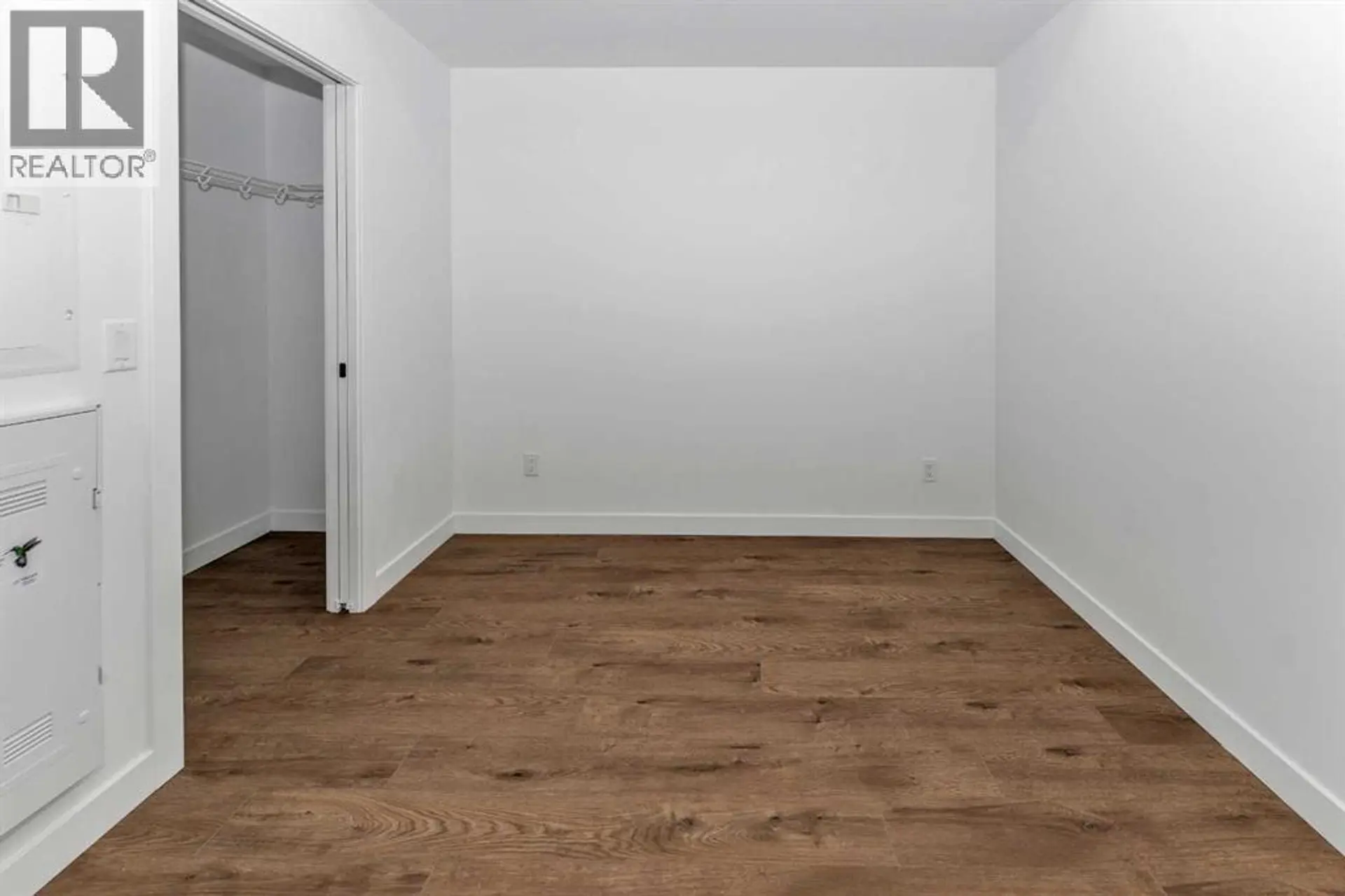 #305 110 18A STREET NW - Image 5