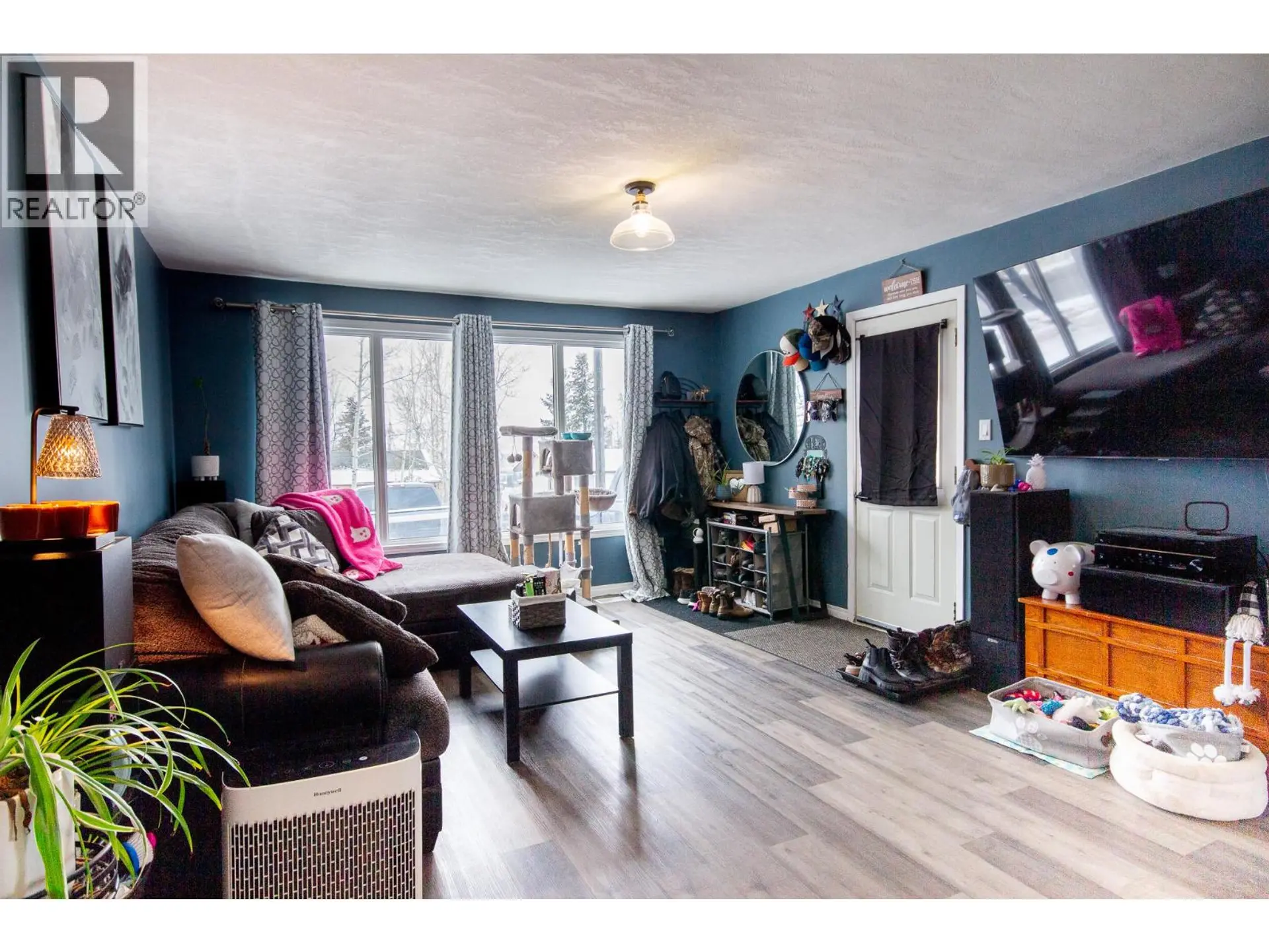 Property at 304 100A AVENUE, Dawson Creek, BC