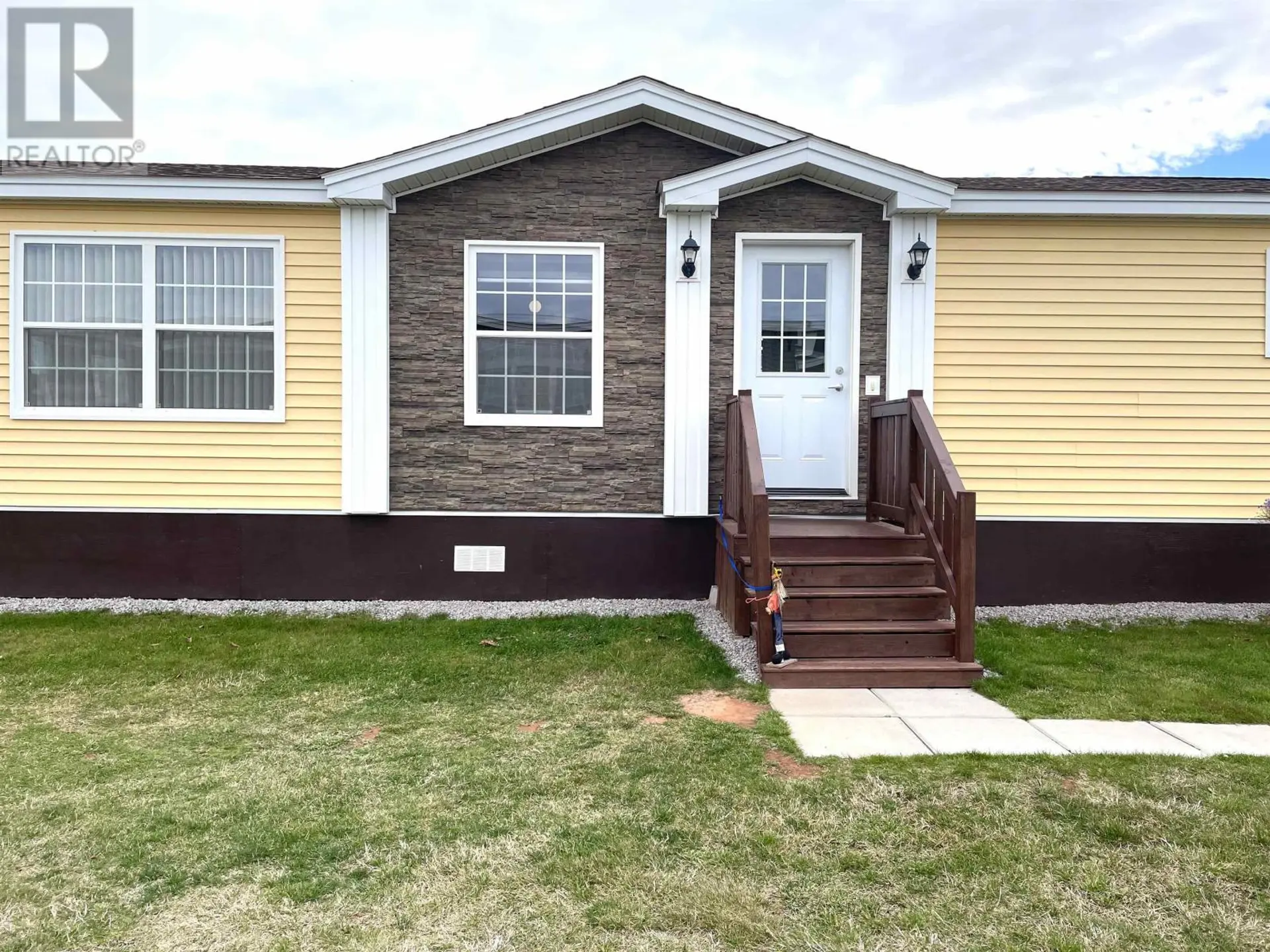 39 Watson Avenue - Image 2