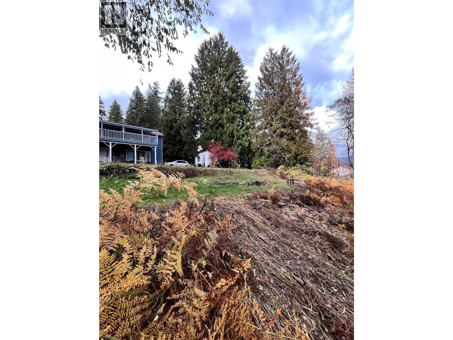 Property at LOT B 9TH AVENUE, Castlegar, BC