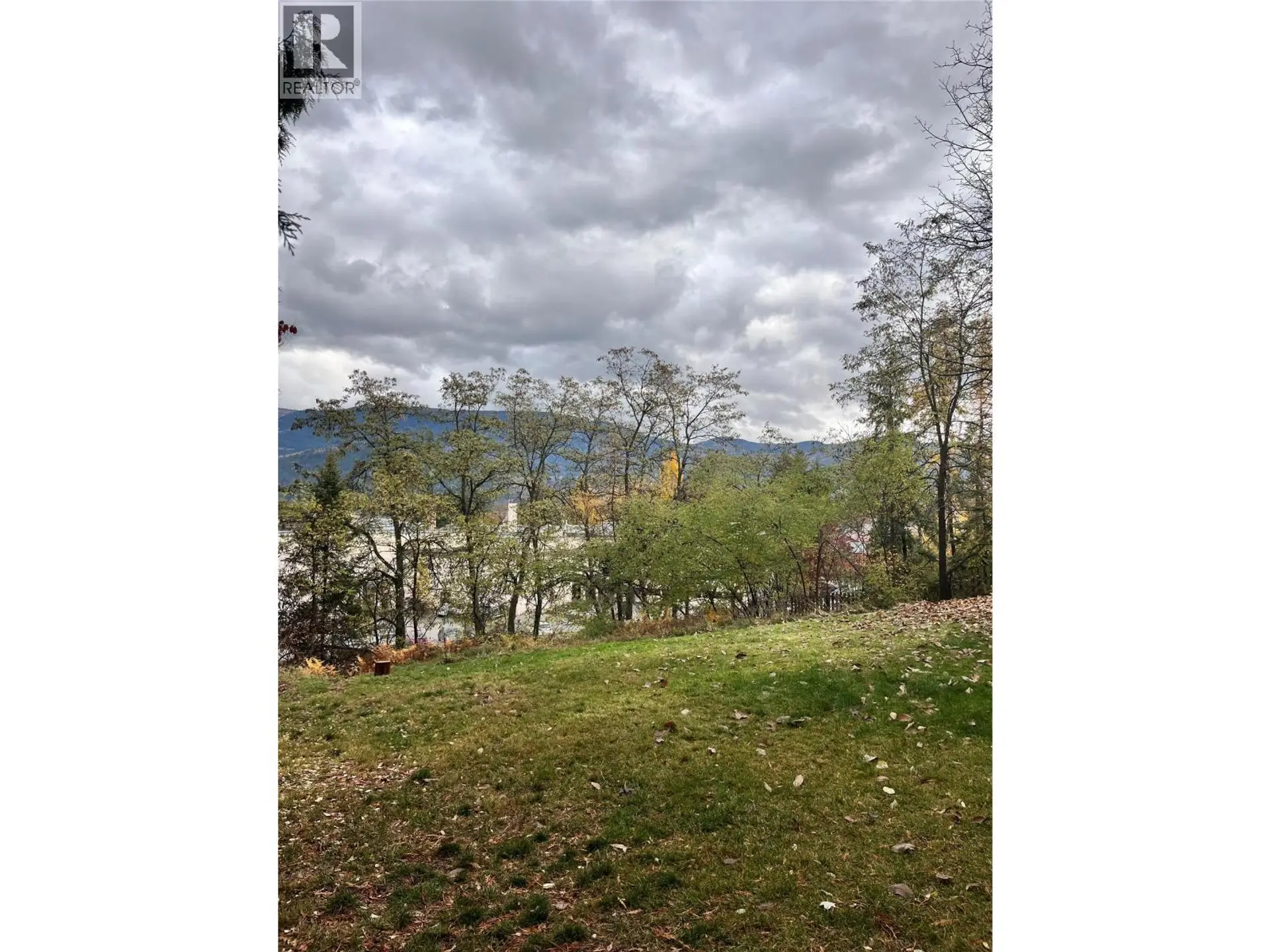 Property at LOT B 9TH AVENUE, Castlegar, BC
