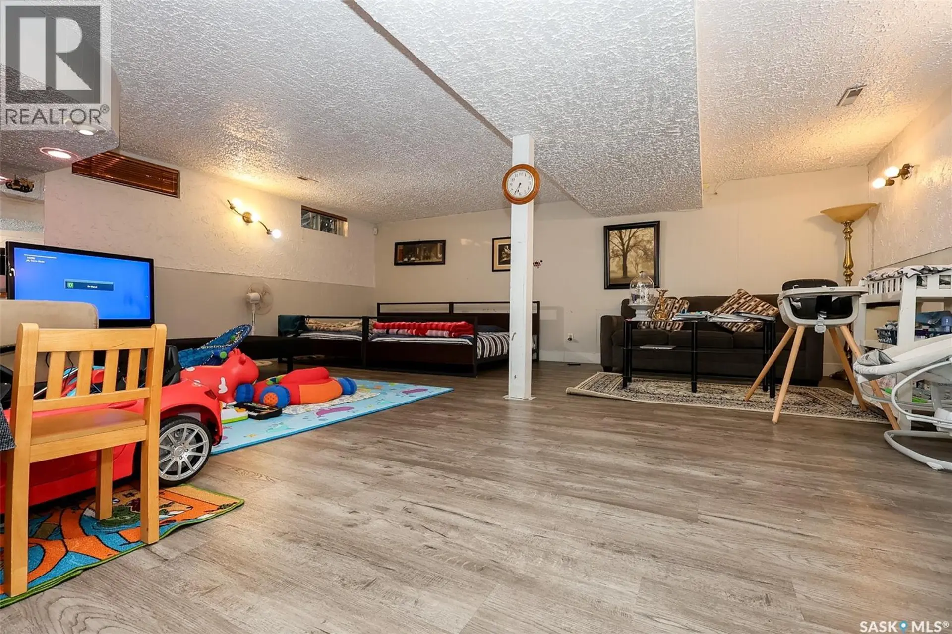 1614 MCKERCHER DRIVE - Image 15