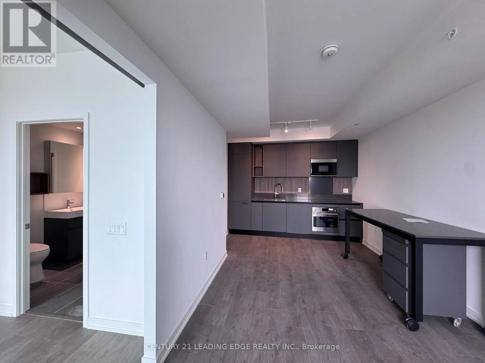 #2107 39 MARY STREET - Image 5