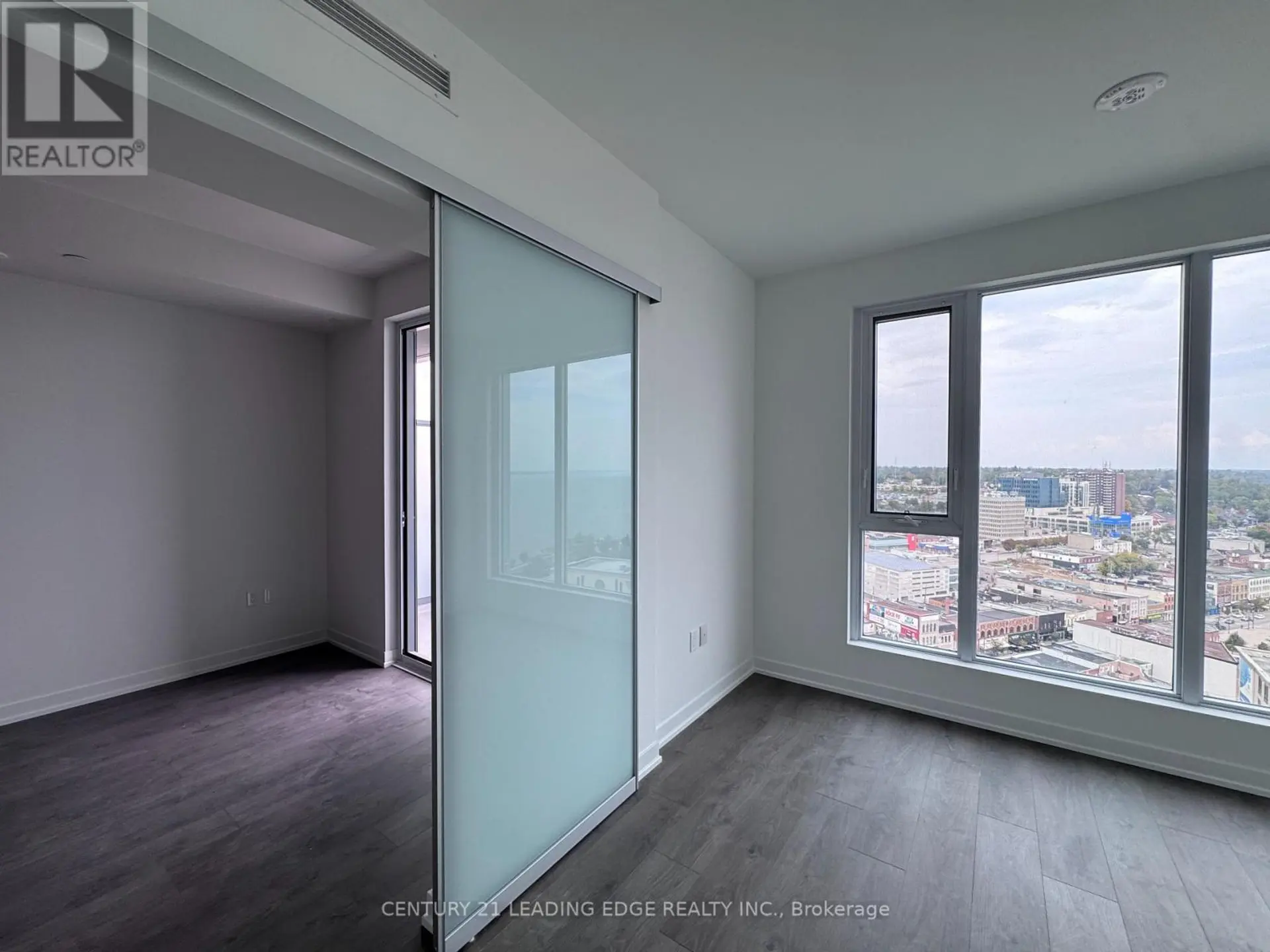 #2107 39 MARY STREET - Image 9