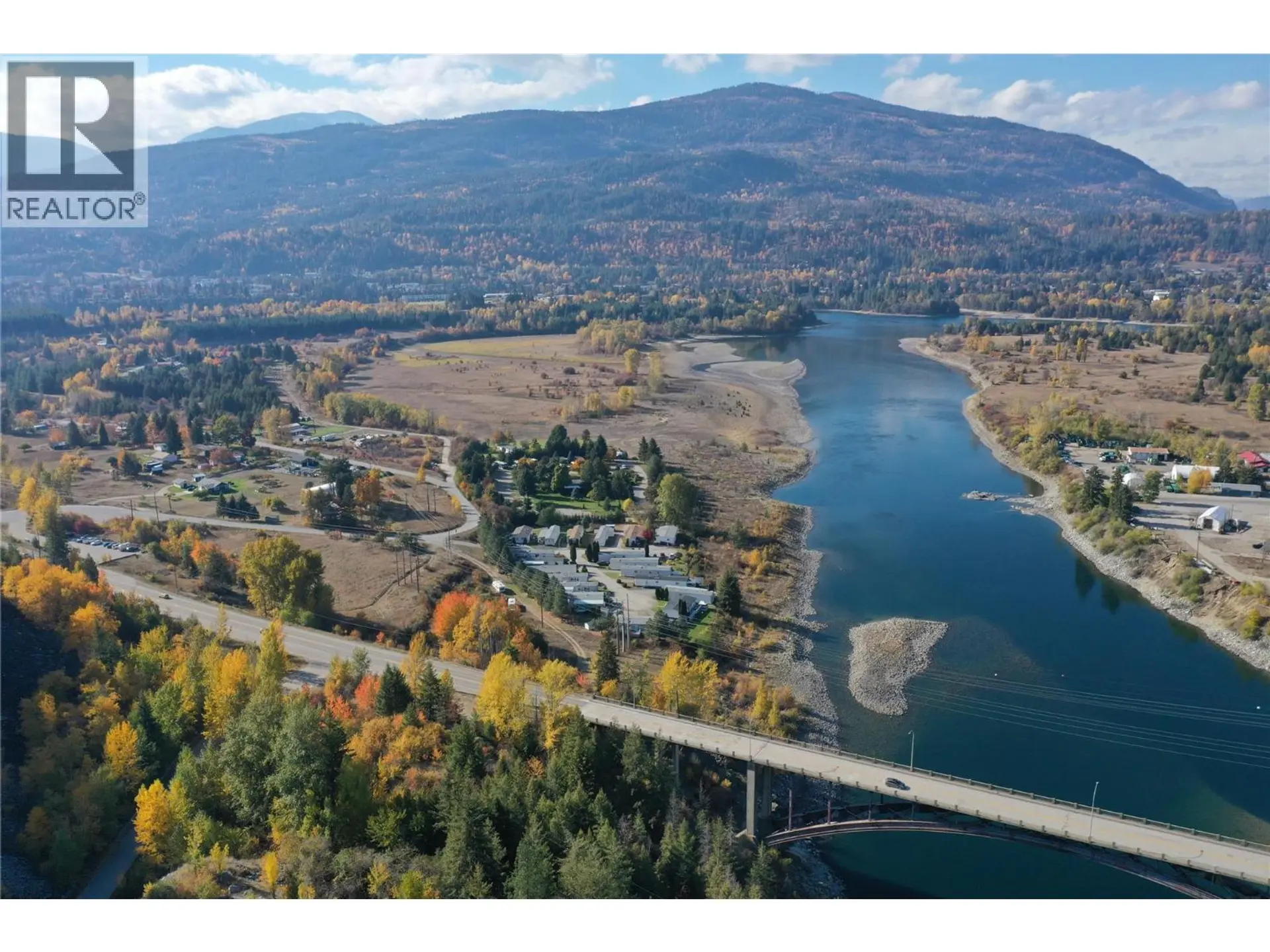 Property at 651 ROSEDALE ROAD, Castlegar, BC