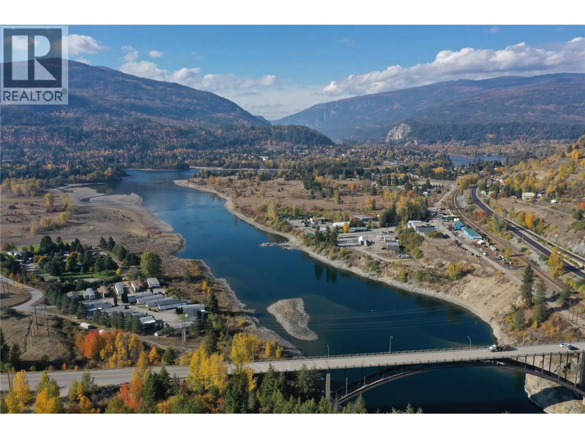 Property at 651 ROSEDALE ROAD, Castlegar, BC