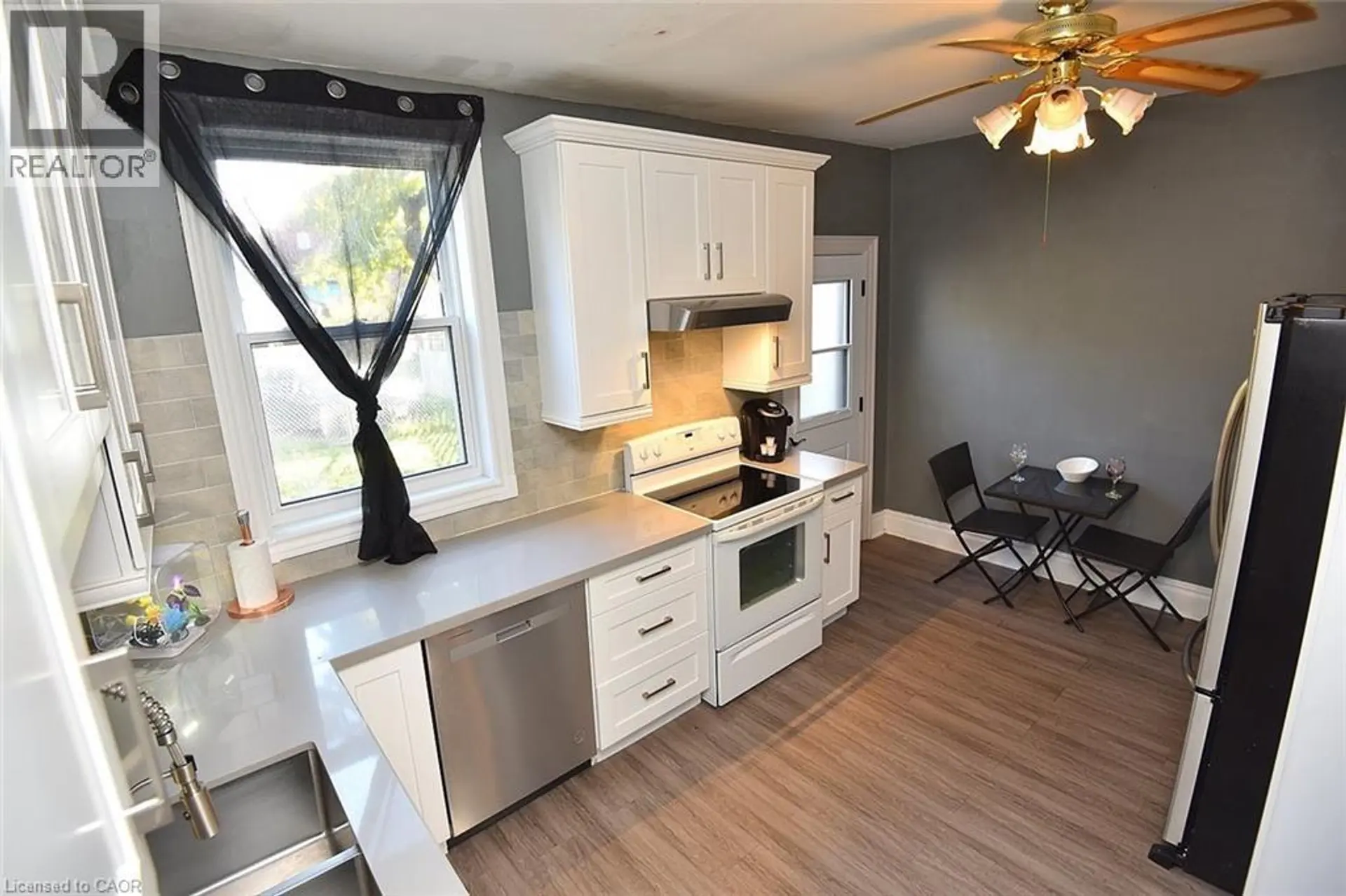 56 KINRADE Avenue - Image 8