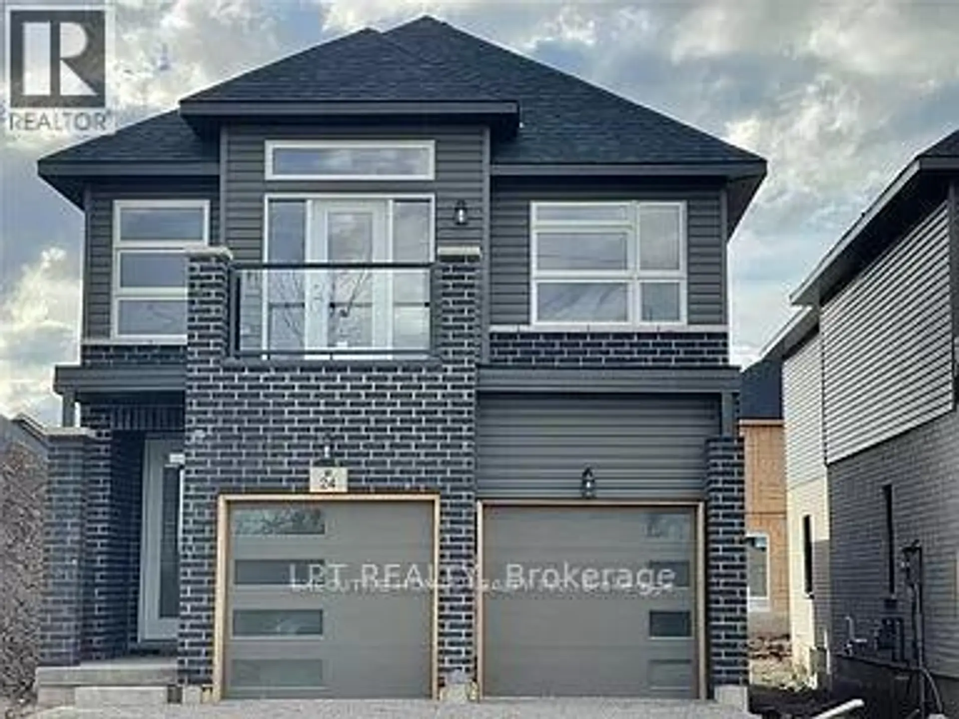24 BRADLEY AVENUE - Image 1