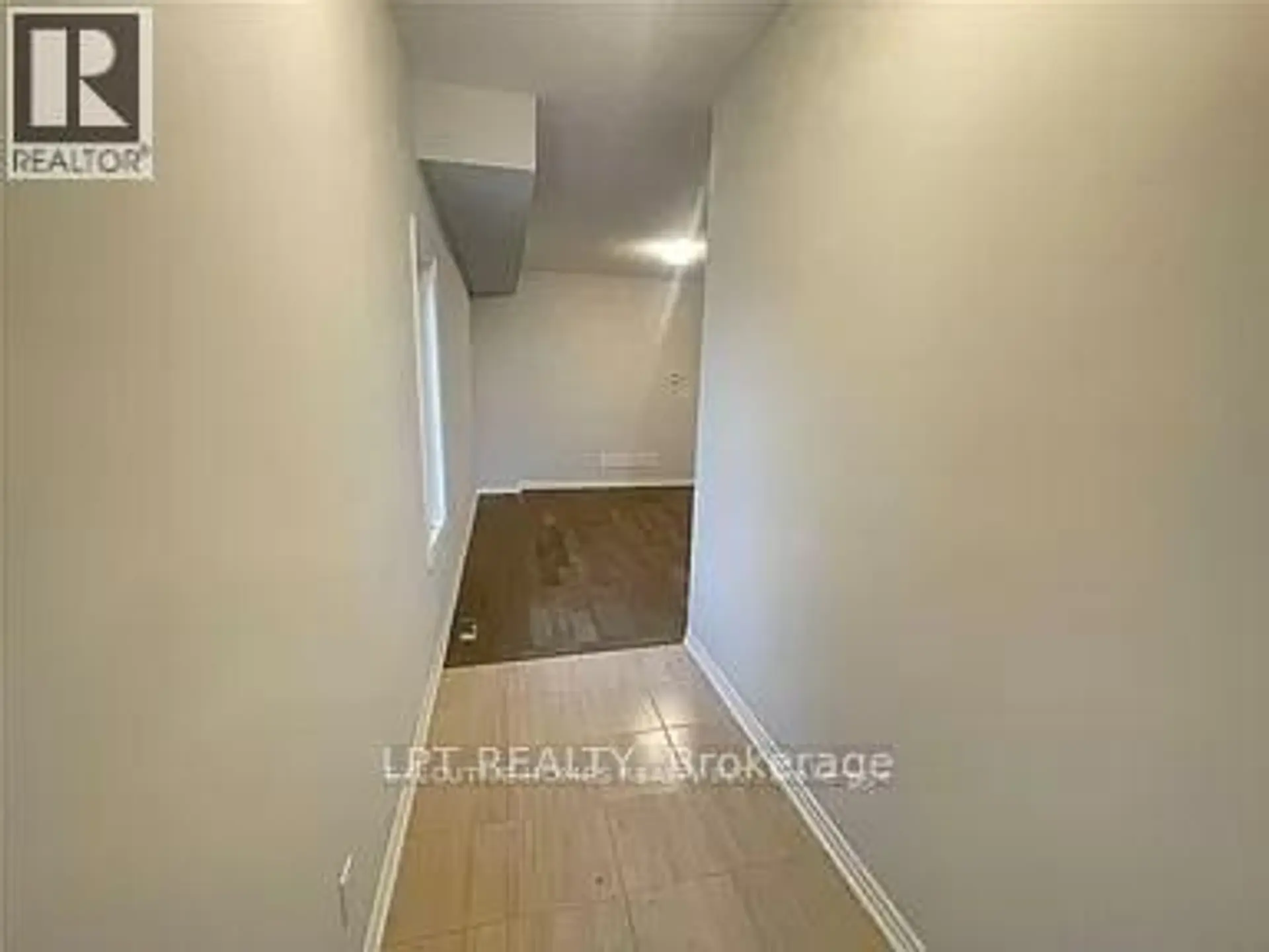 24 BRADLEY AVENUE - Image 12