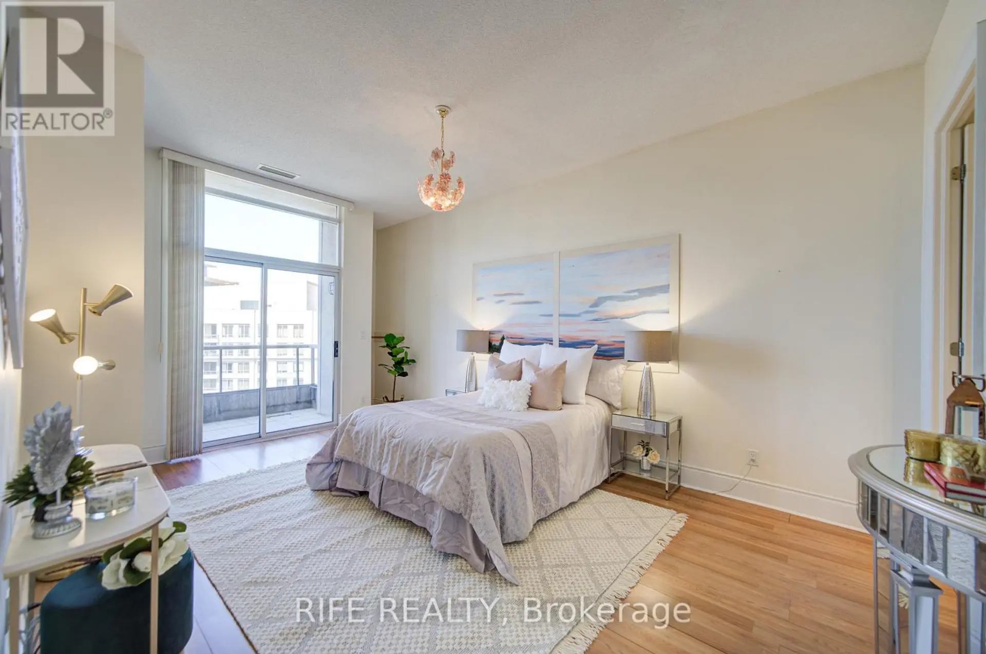 #GPH10 3880 DUKE OF YORK BOULEVARD - Image 8