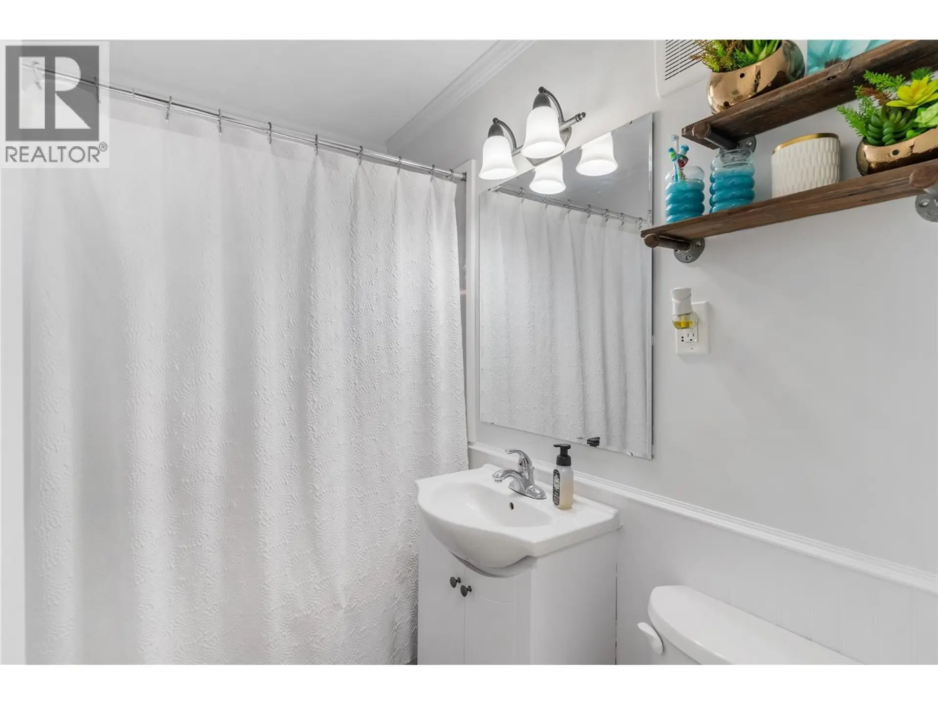 Property at 3504 16 STREET, Vernon, BC