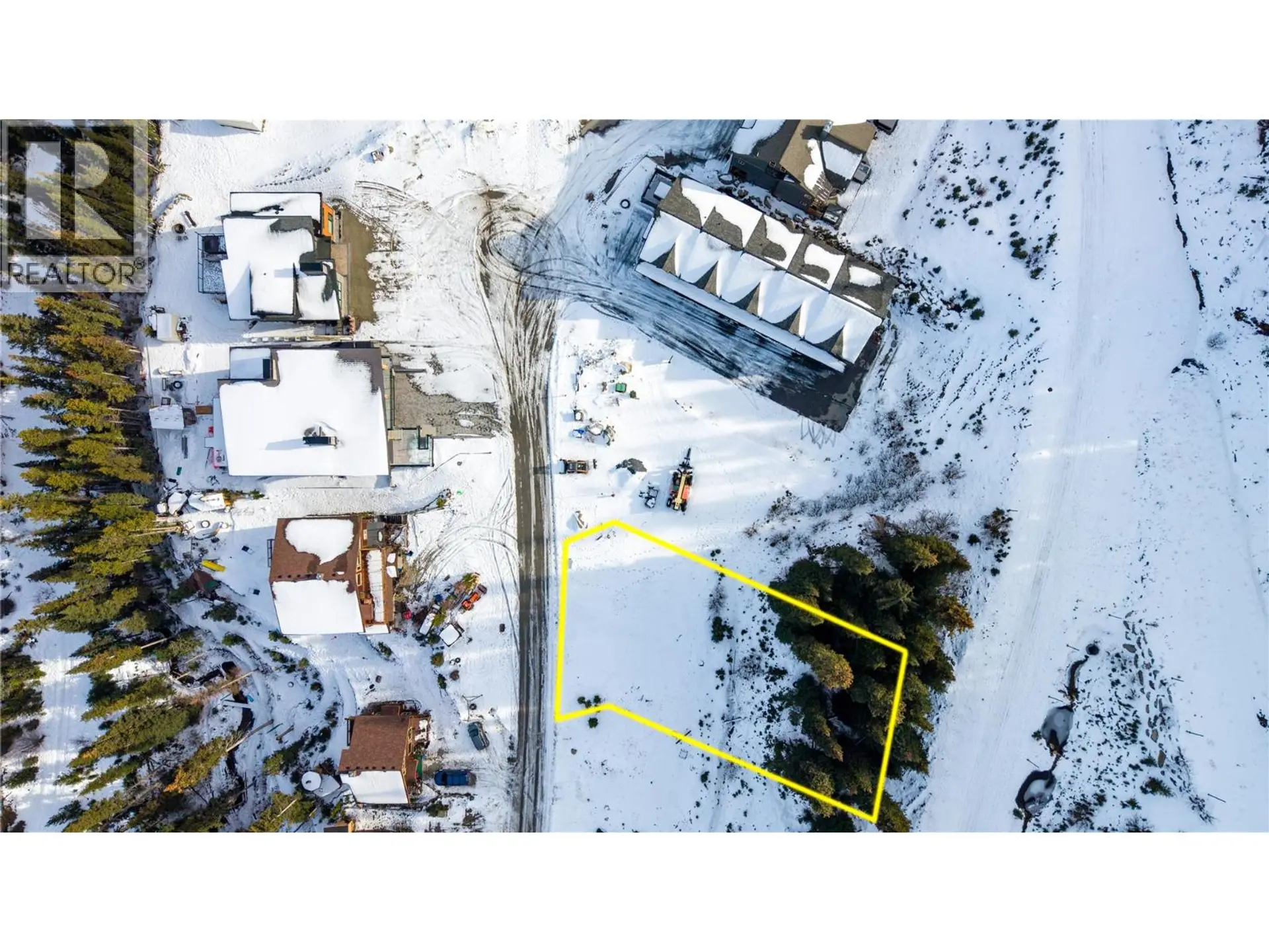 Property at 284 CREEKVIEW ROAD, Apex Mountain, BC