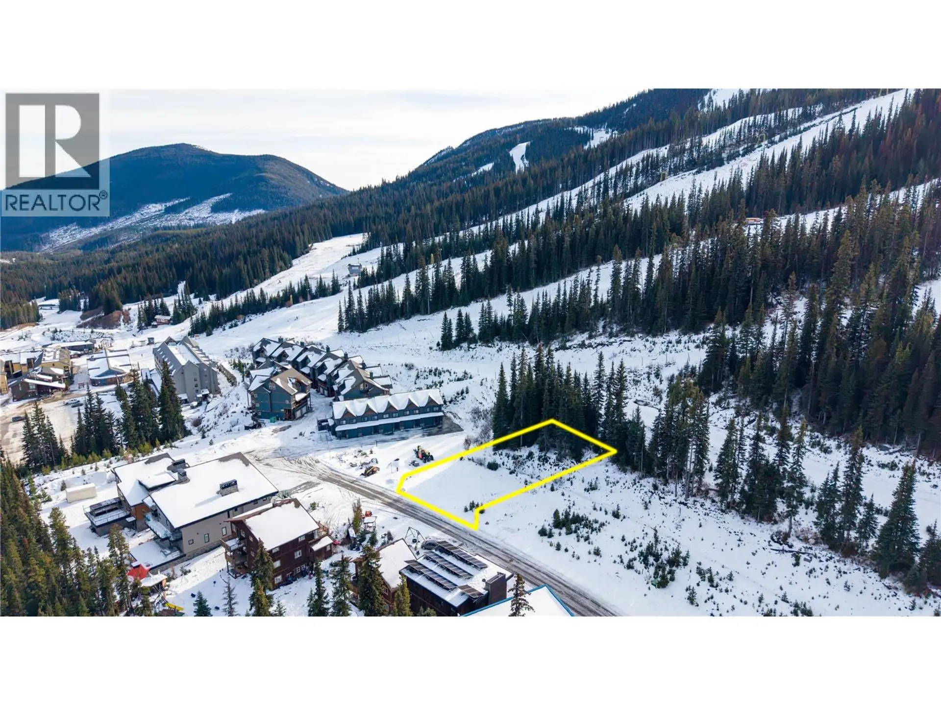 Property at 284 CREEKVIEW ROAD, Apex Mountain, BC