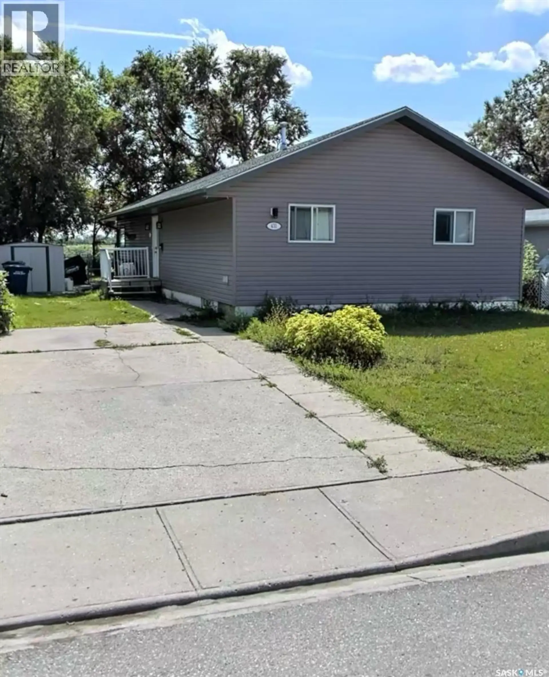 431 VAUGHAN STREET W - Image 1
