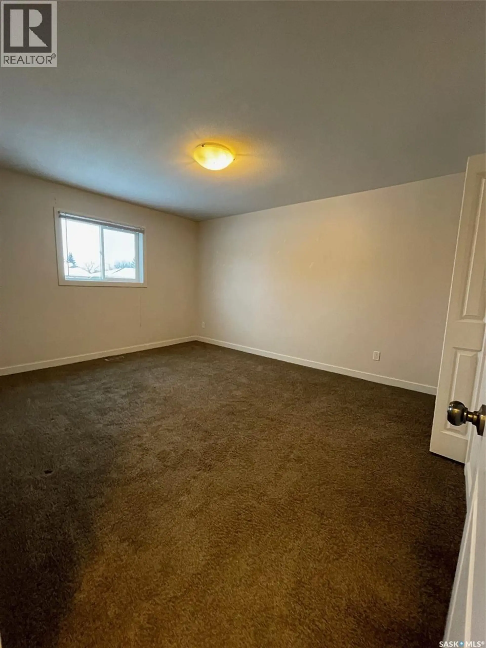 431 VAUGHAN STREET W - Image 11