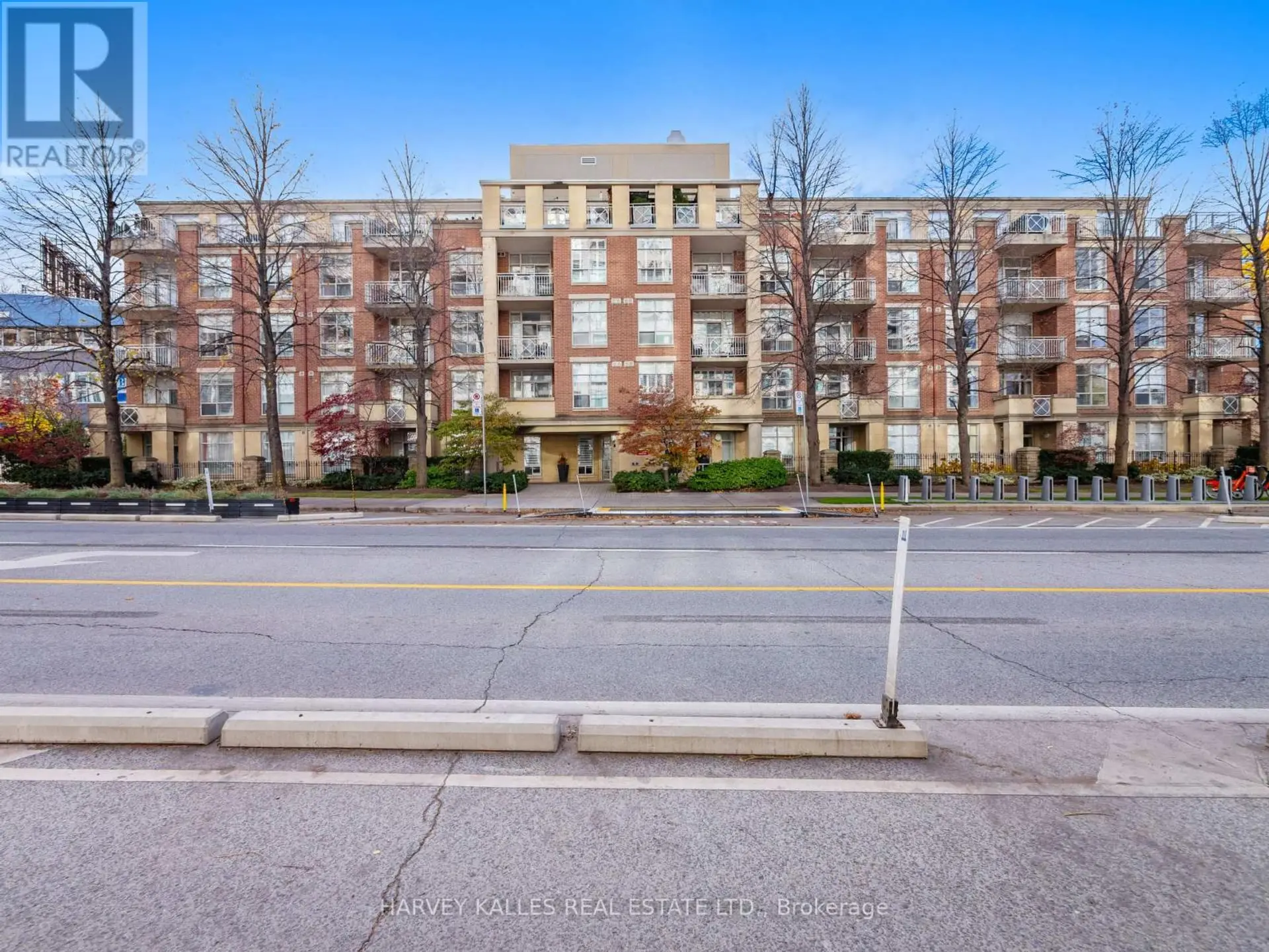 #305 2511 BLOOR STREET W - Image 2