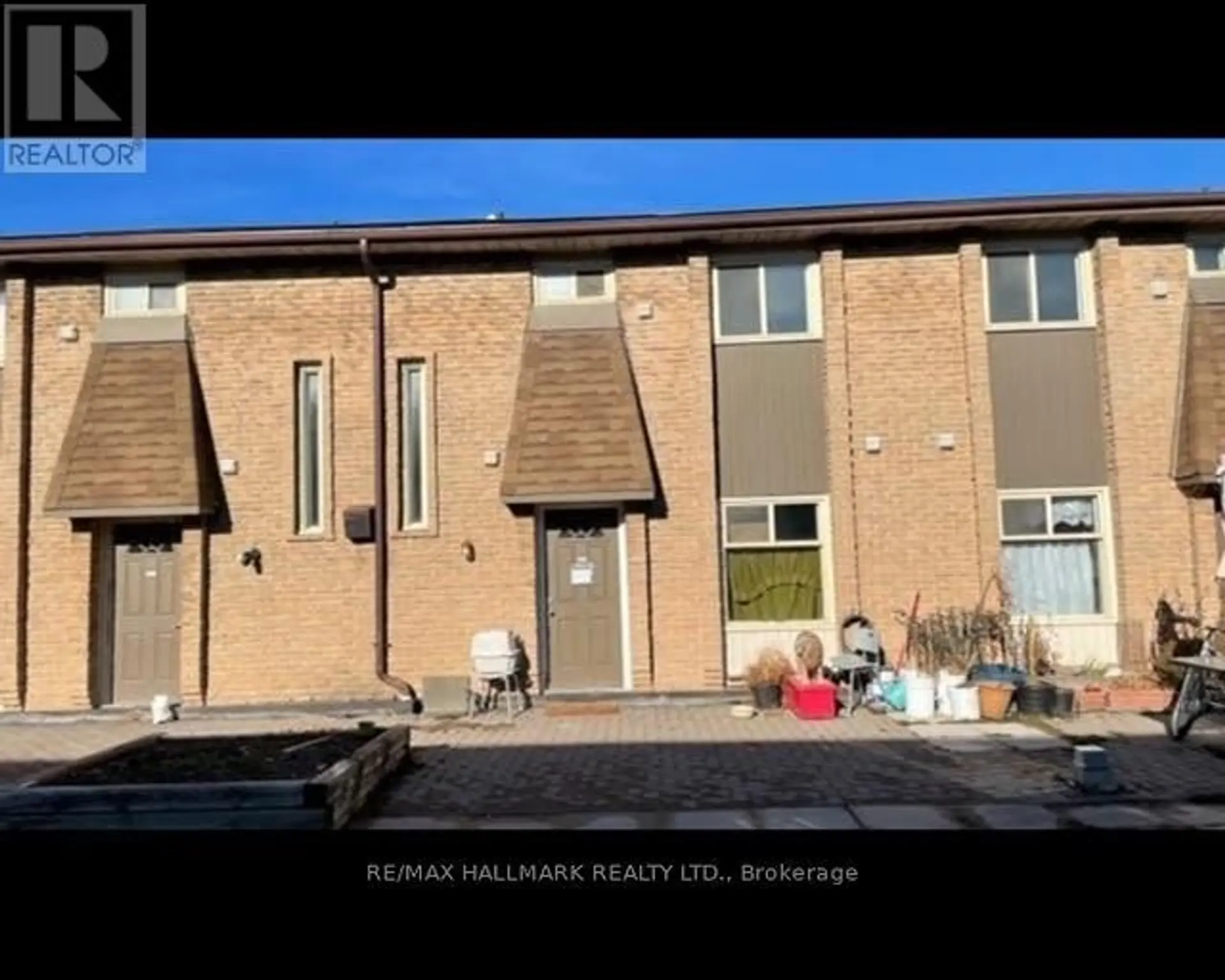 #16 28 REXDALE BOULEVARD - Image 2